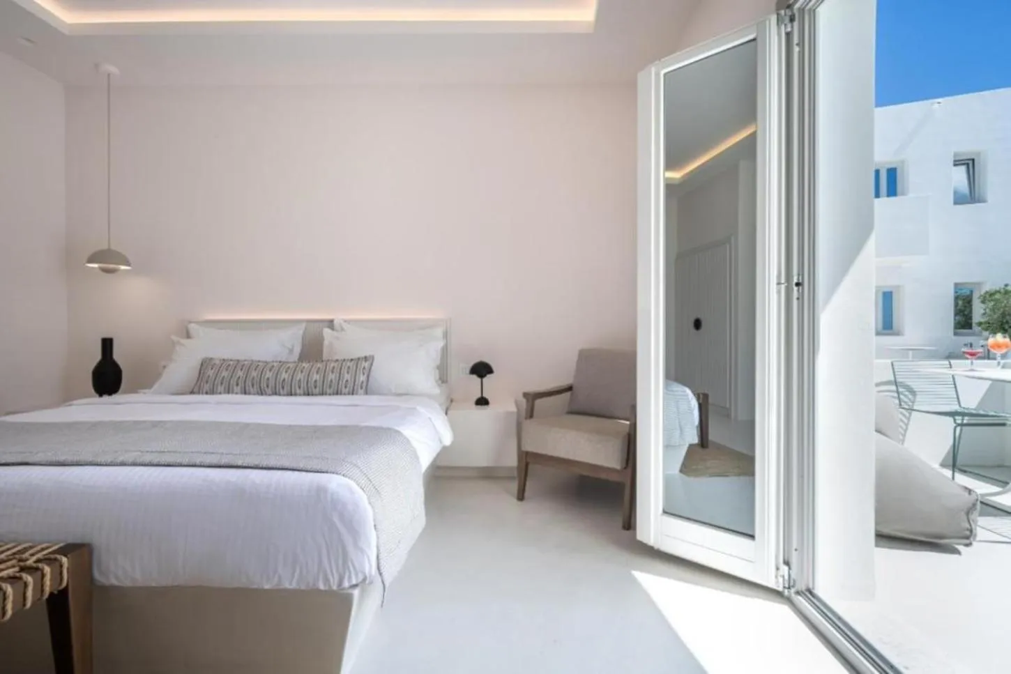 Bed in Akra Suites & Spa