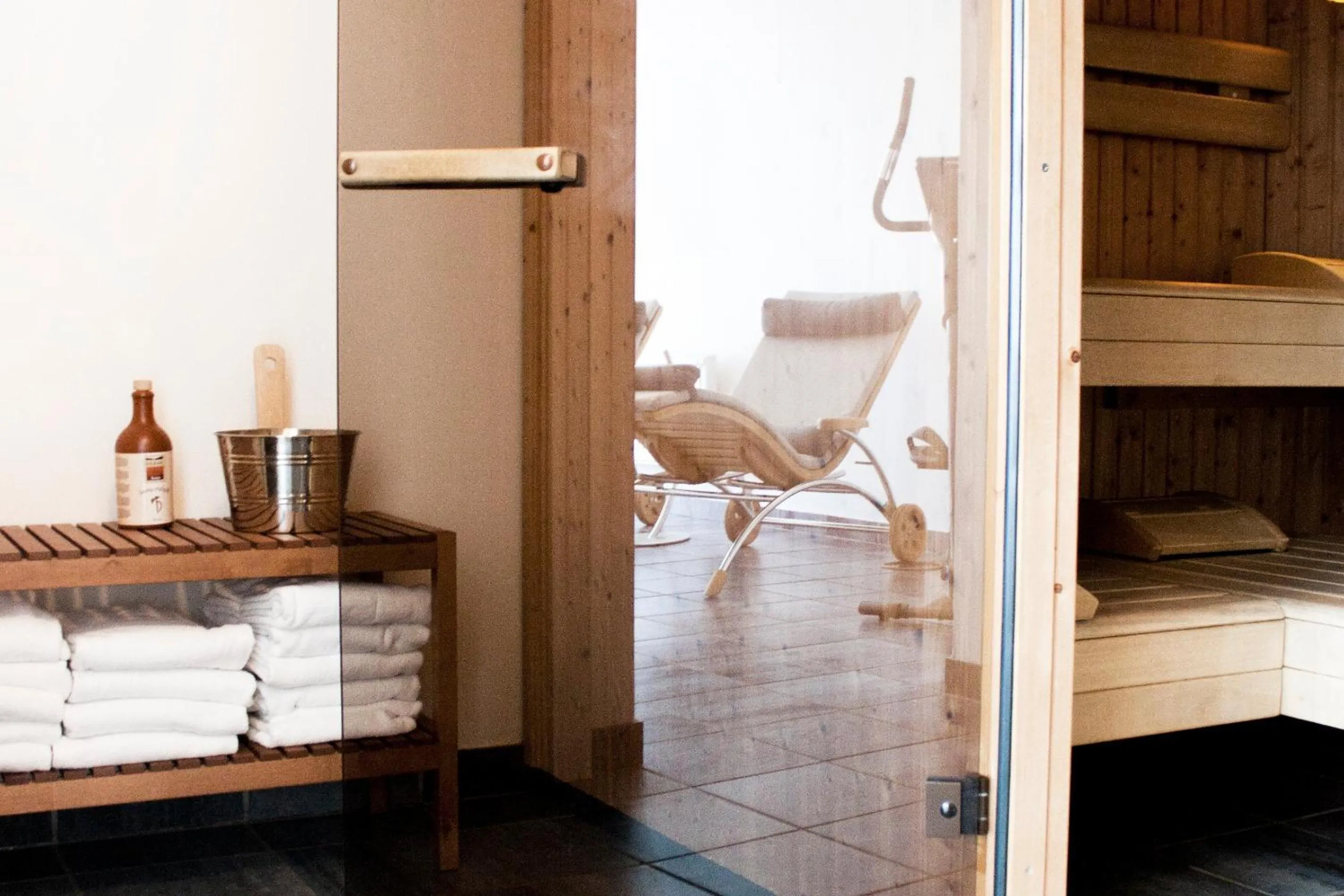 Spa and wellness centre/facilities, Bed in Skycity Hotel Atrigon