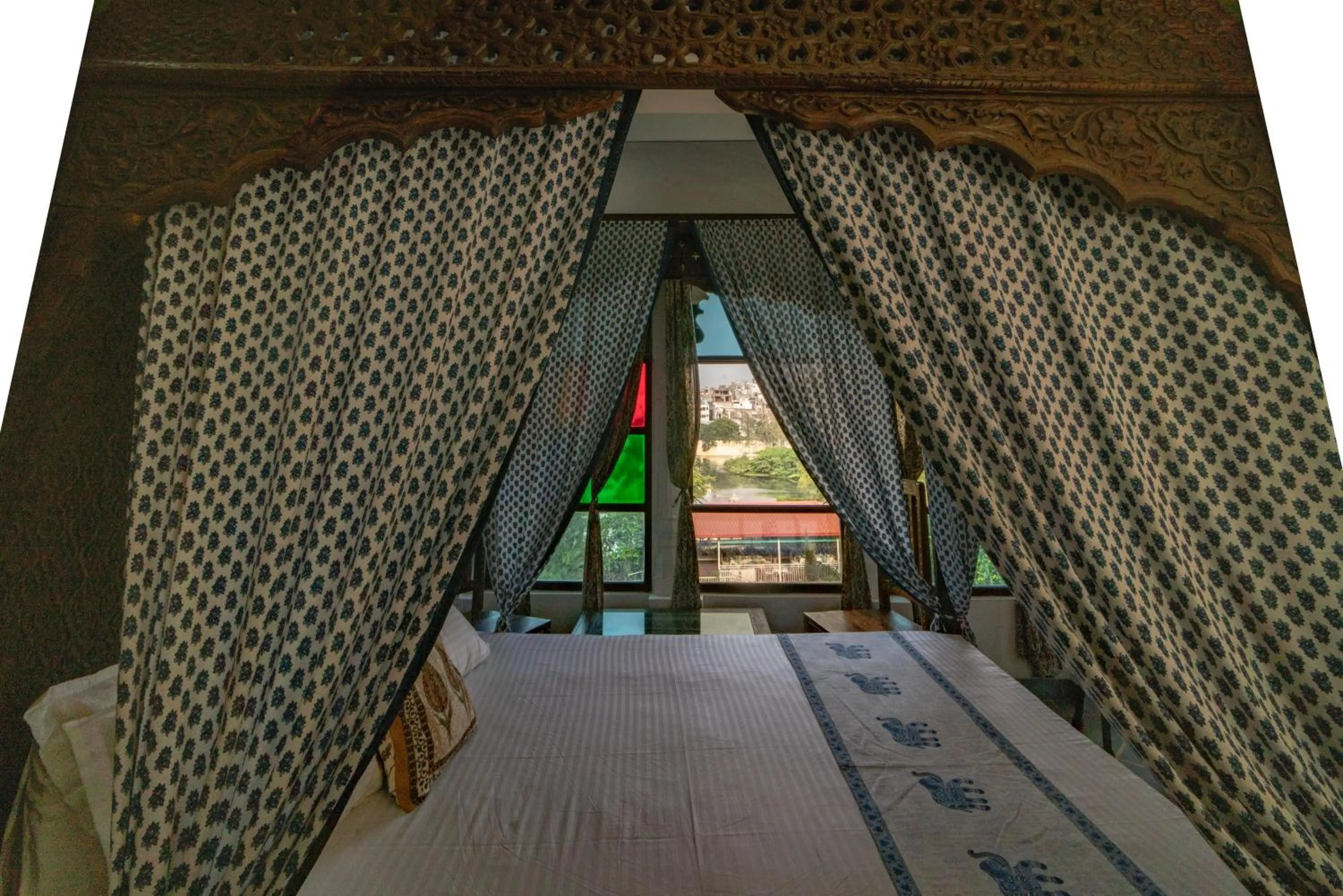 Bed in Soham Haveli Udaipur