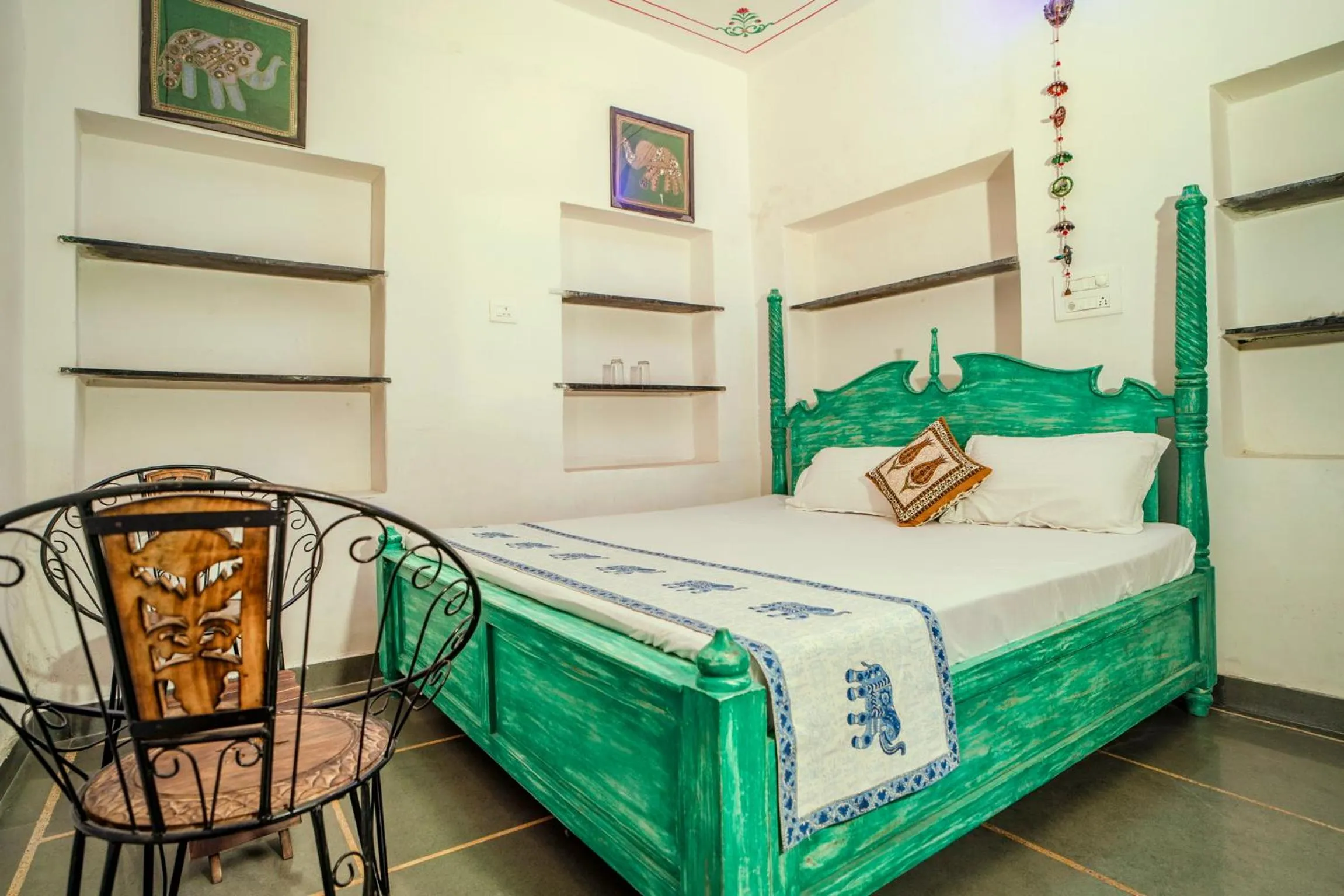 Bedroom, Bed in Soham Haveli Udaipur