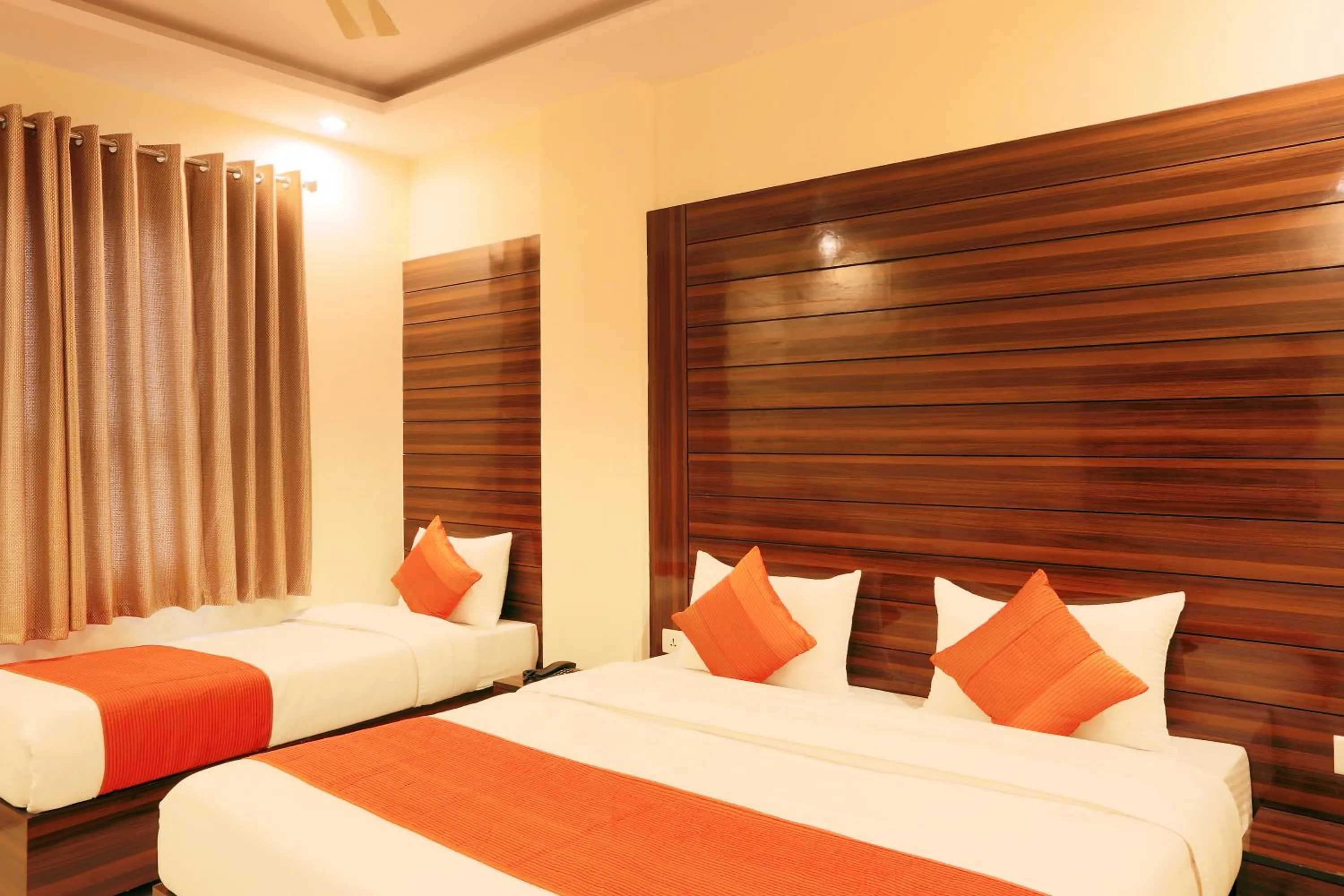 Bedroom, Bed in New Delhi Hotel Citizen