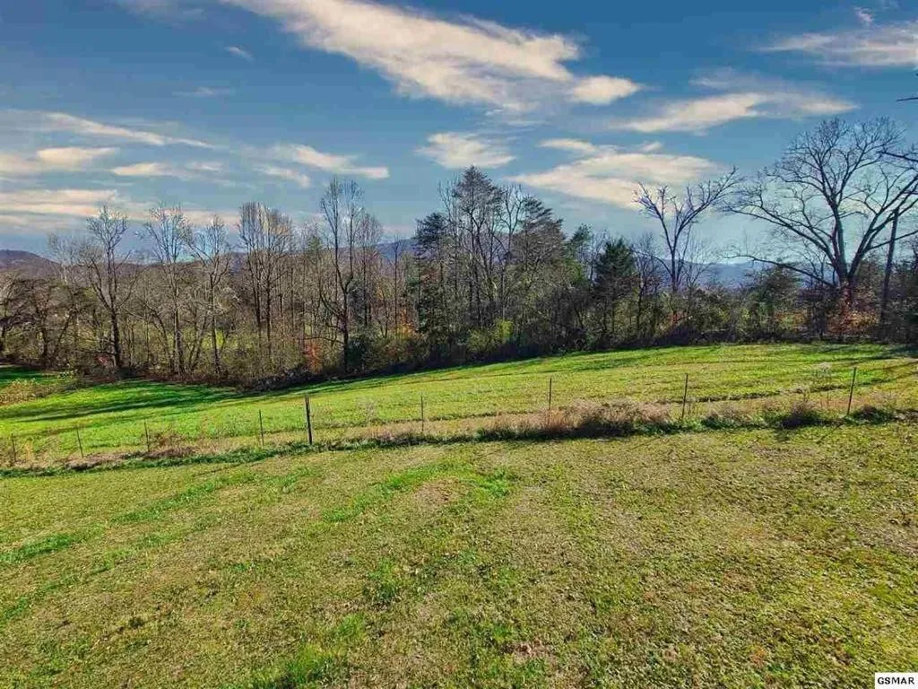 Beautiful View! Log cabin,Fireplace,Hot Tub,Arcade,Pool,Fishing