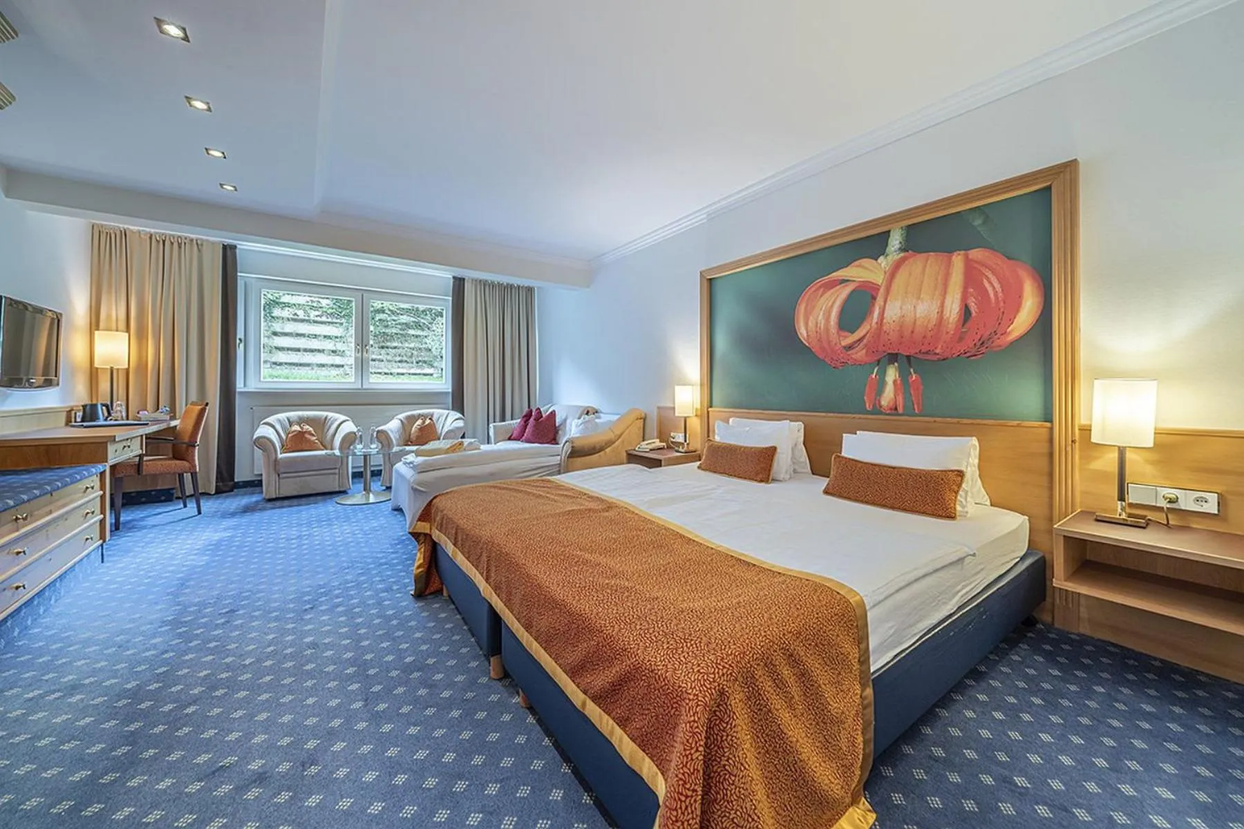 Photo of the whole room, Bed in EUROPÄISCHER HOF Bad Gastein