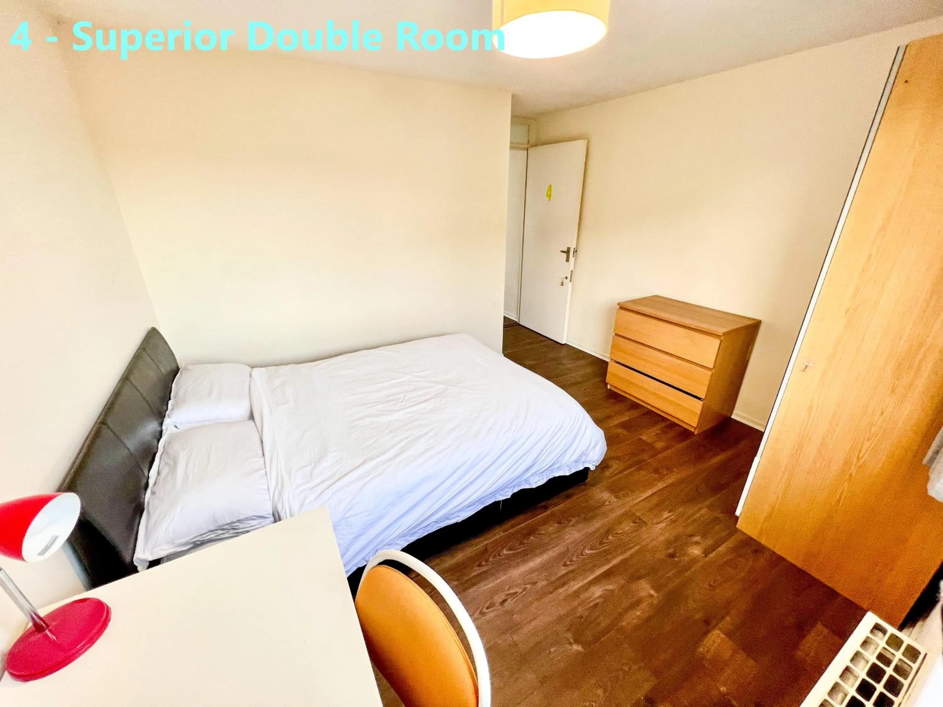 Bed in Central Palace - Excellent Stay in London Zone 1