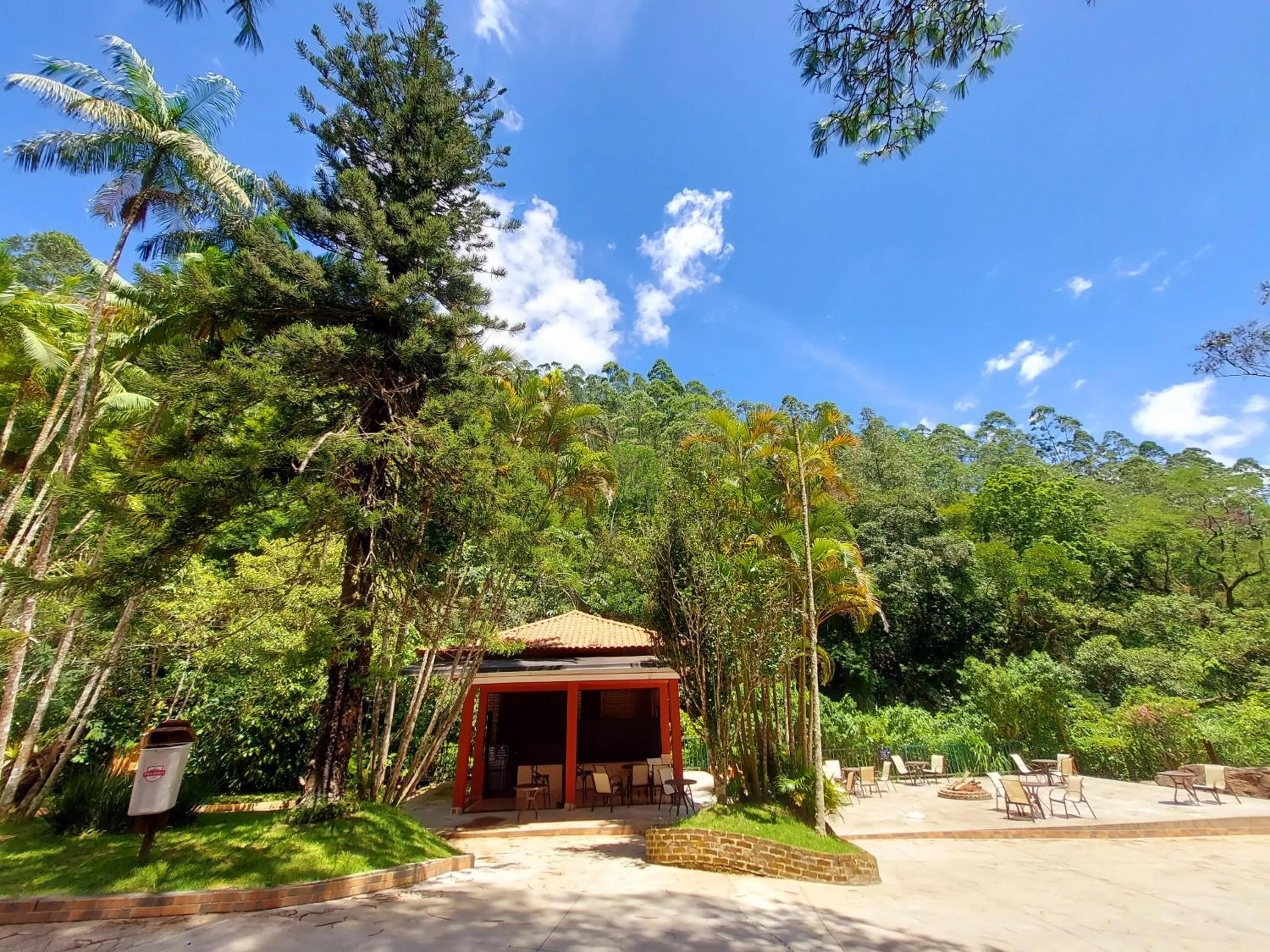 Spring in Hotel Vila Suíça 1818