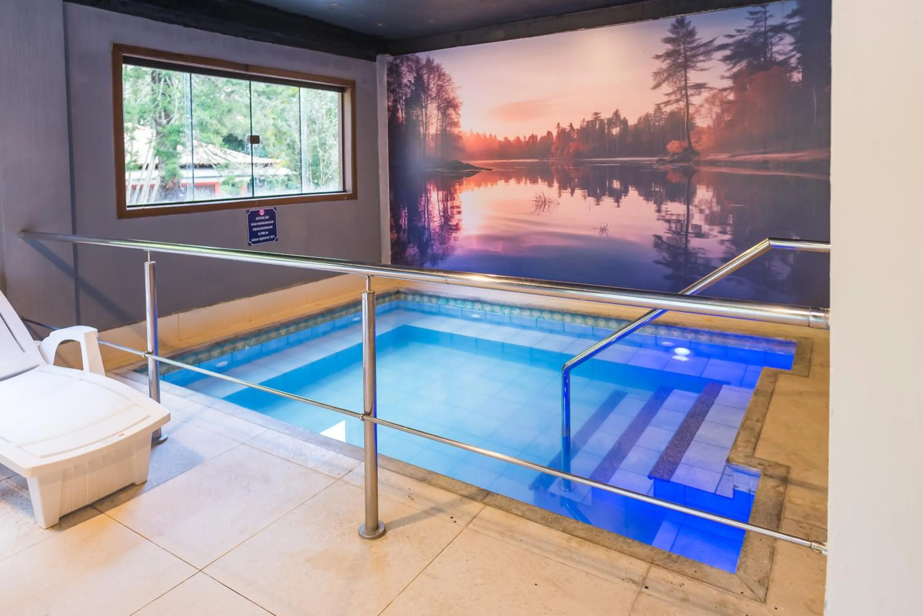 Hot Tub in Hotel Vila Suíça 1818