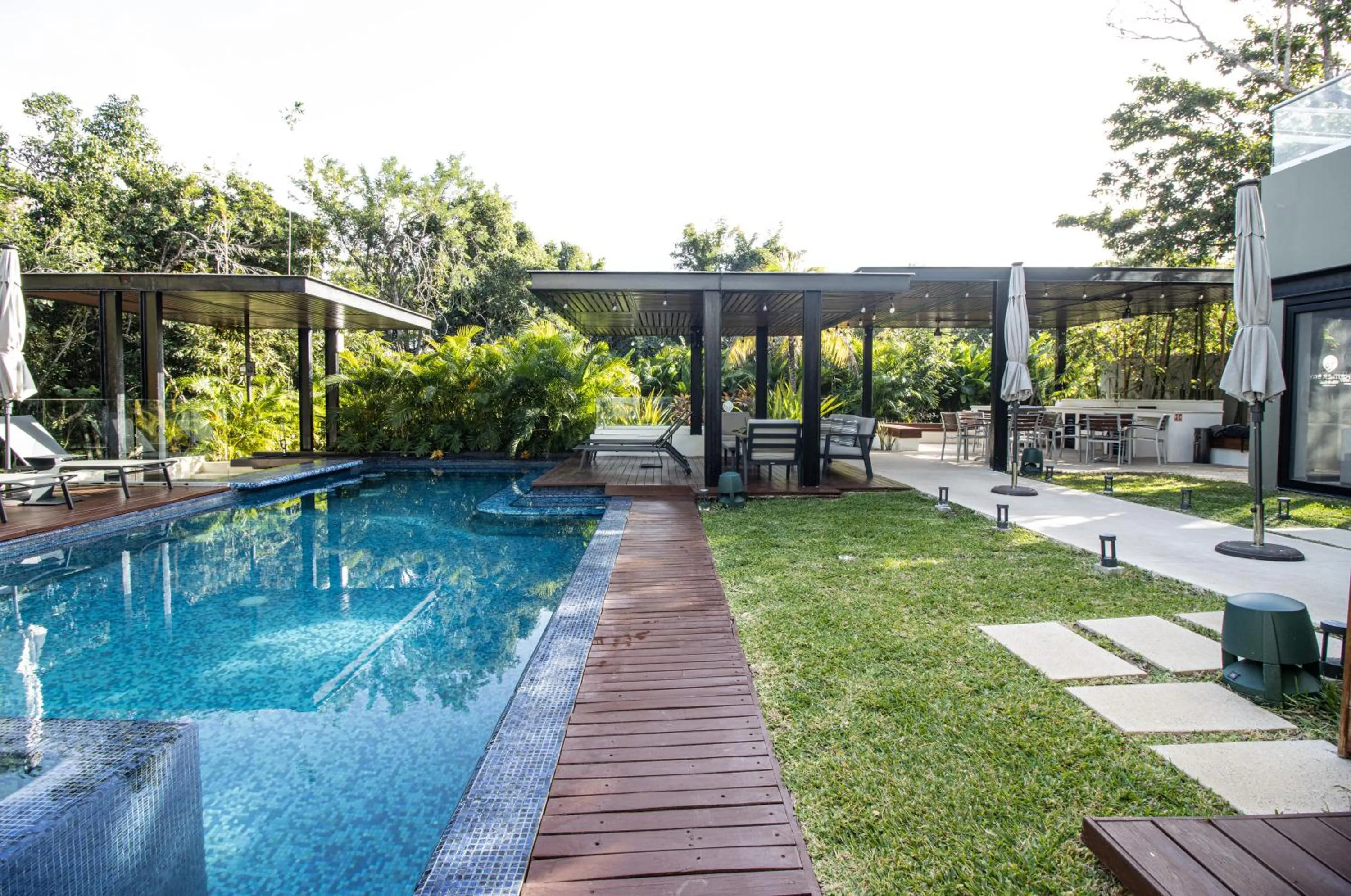 Swimming pool in Panther Bay Boutique Hotel