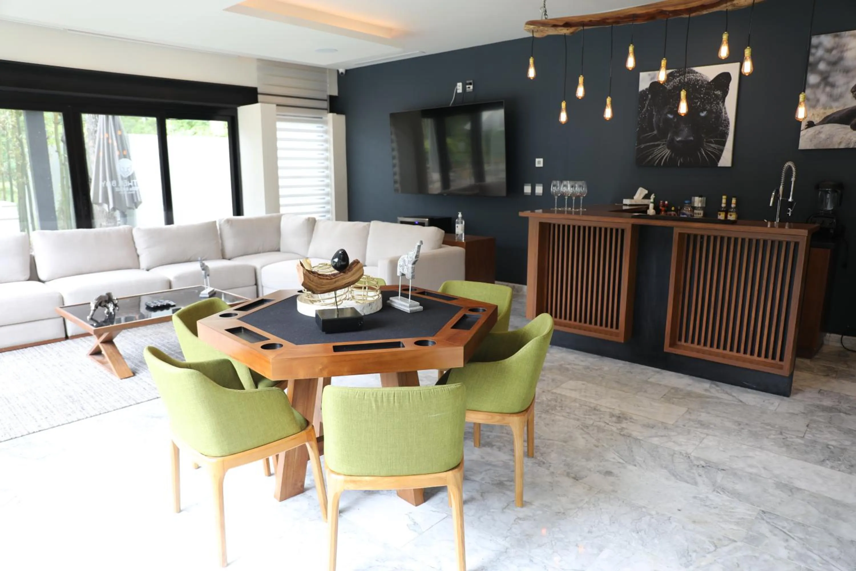 Living room in Panther Bay Boutique Hotel