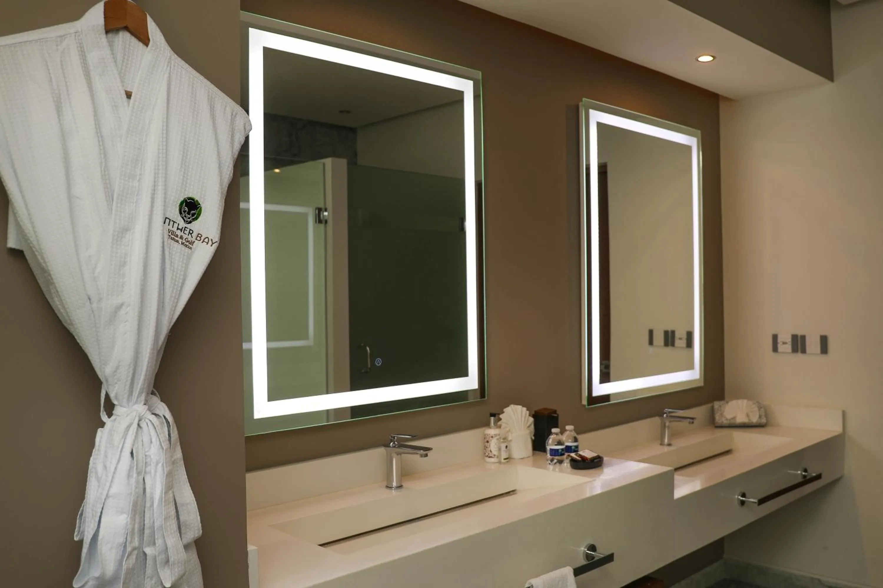 Bathroom in Panther Bay Boutique Hotel