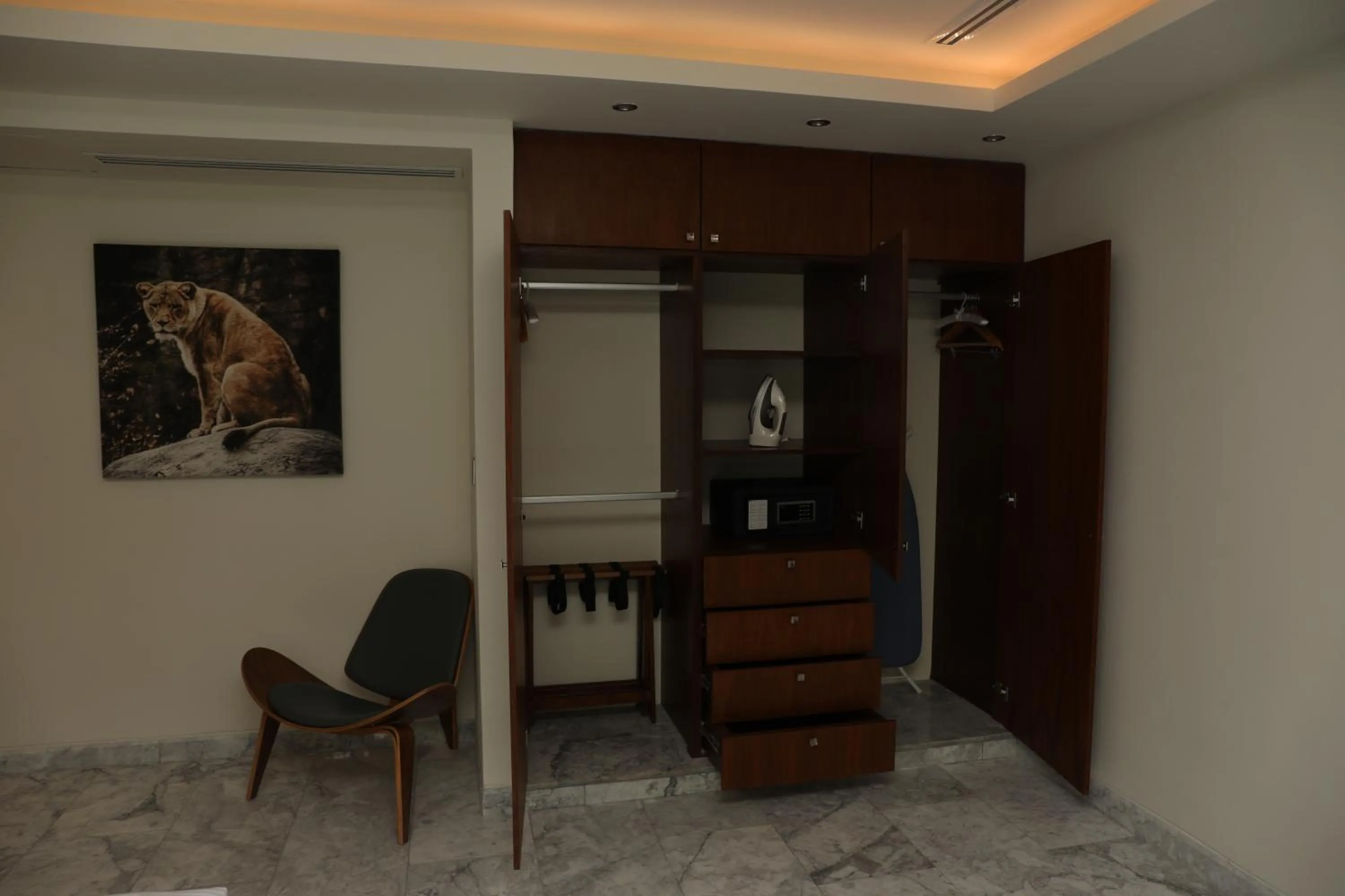 wardrobe in Panther Bay Boutique Hotel