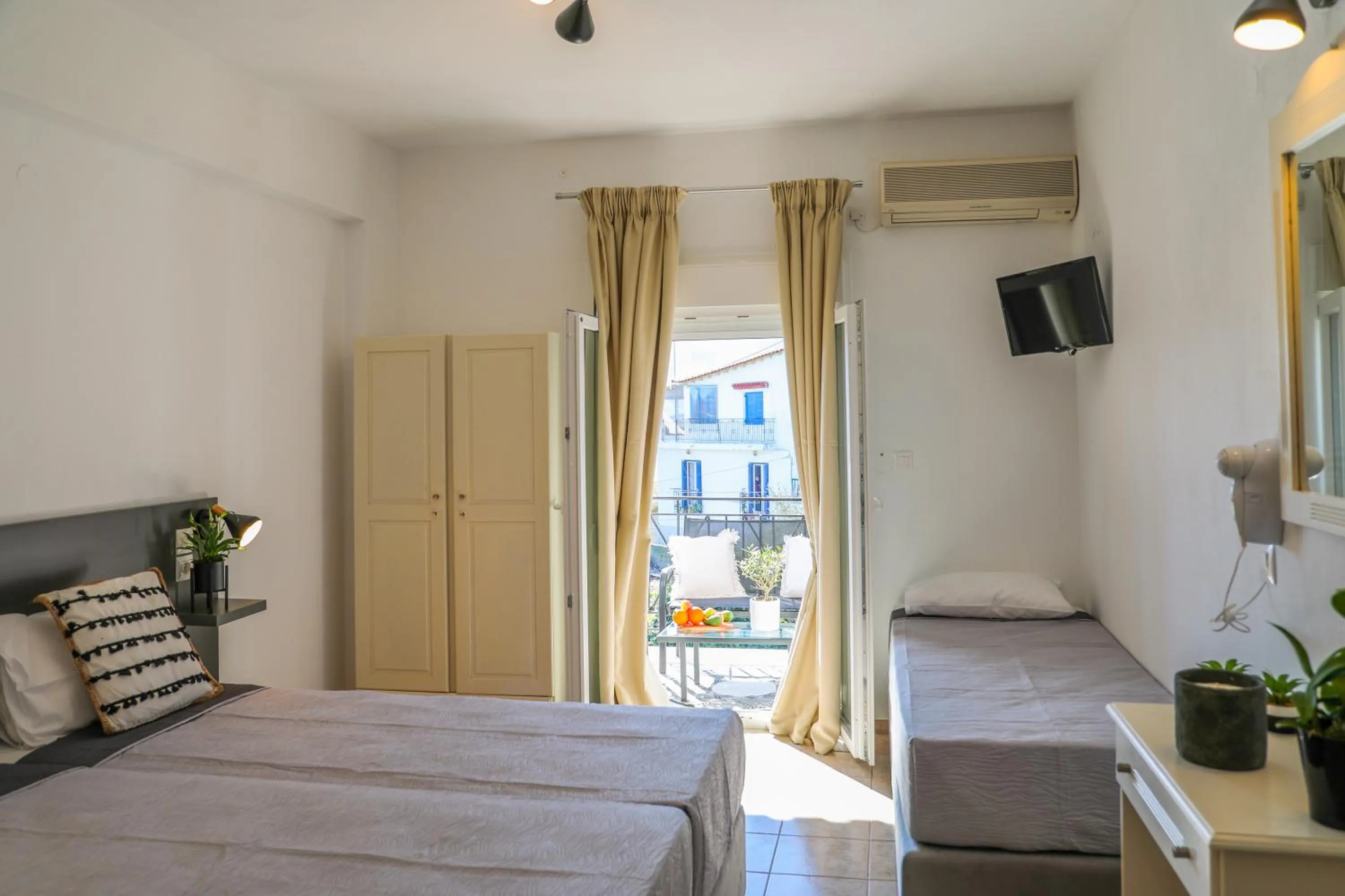 Bed in La FLEUR apartments