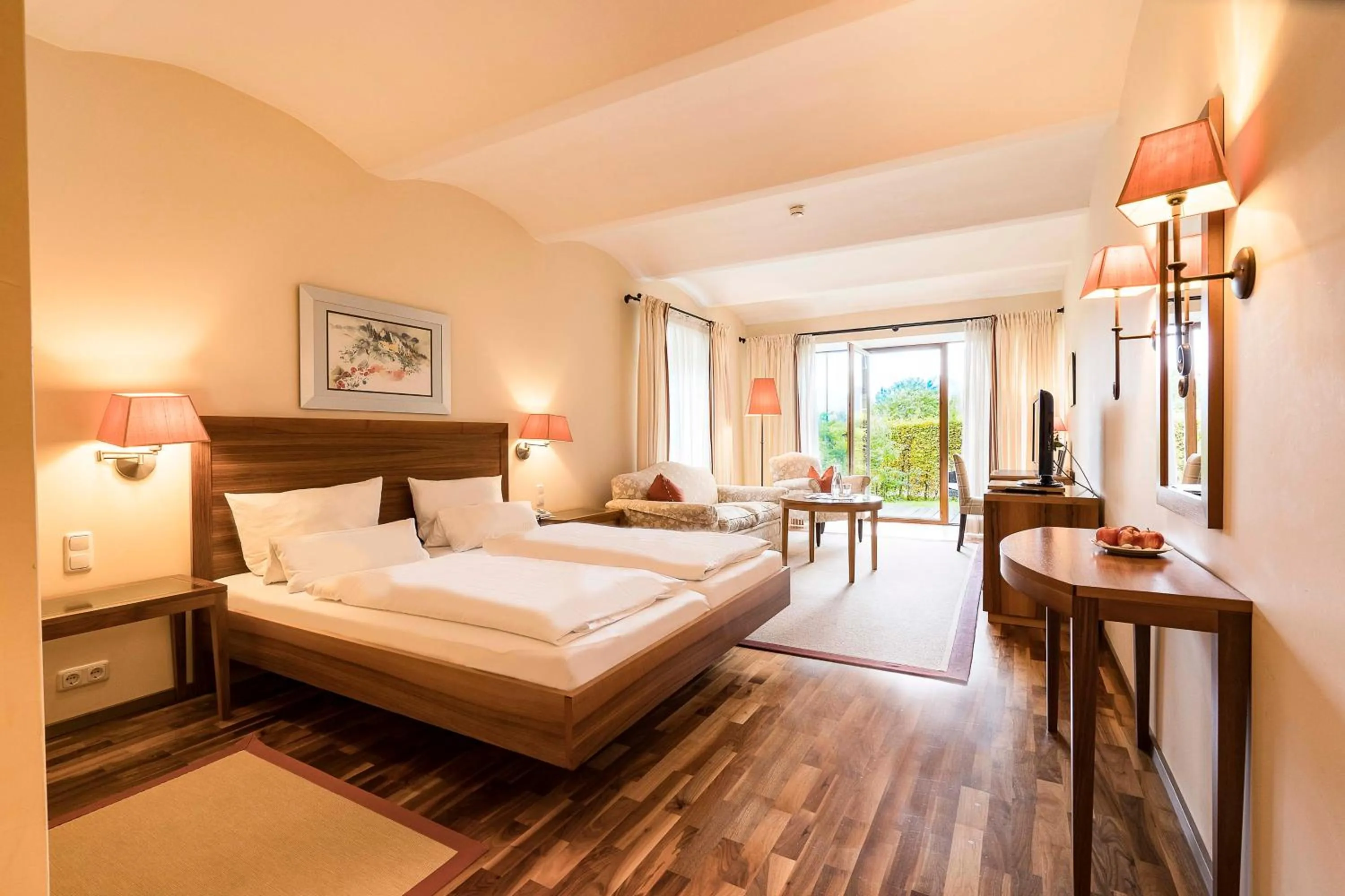 Photo of the whole room, Bed in Hotel Hollweger