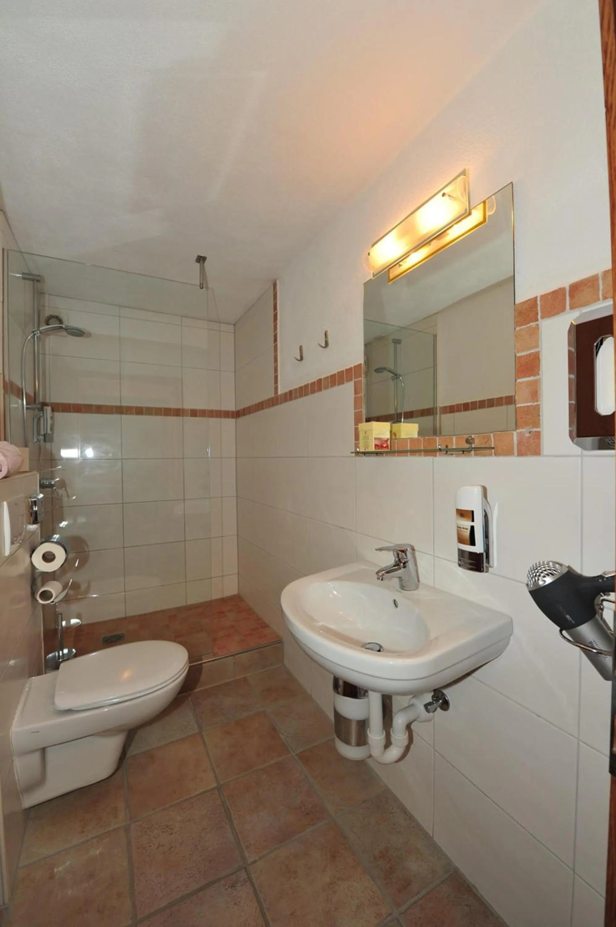 Photo of the whole room in Bed & Breakfast Landhaus Strasser