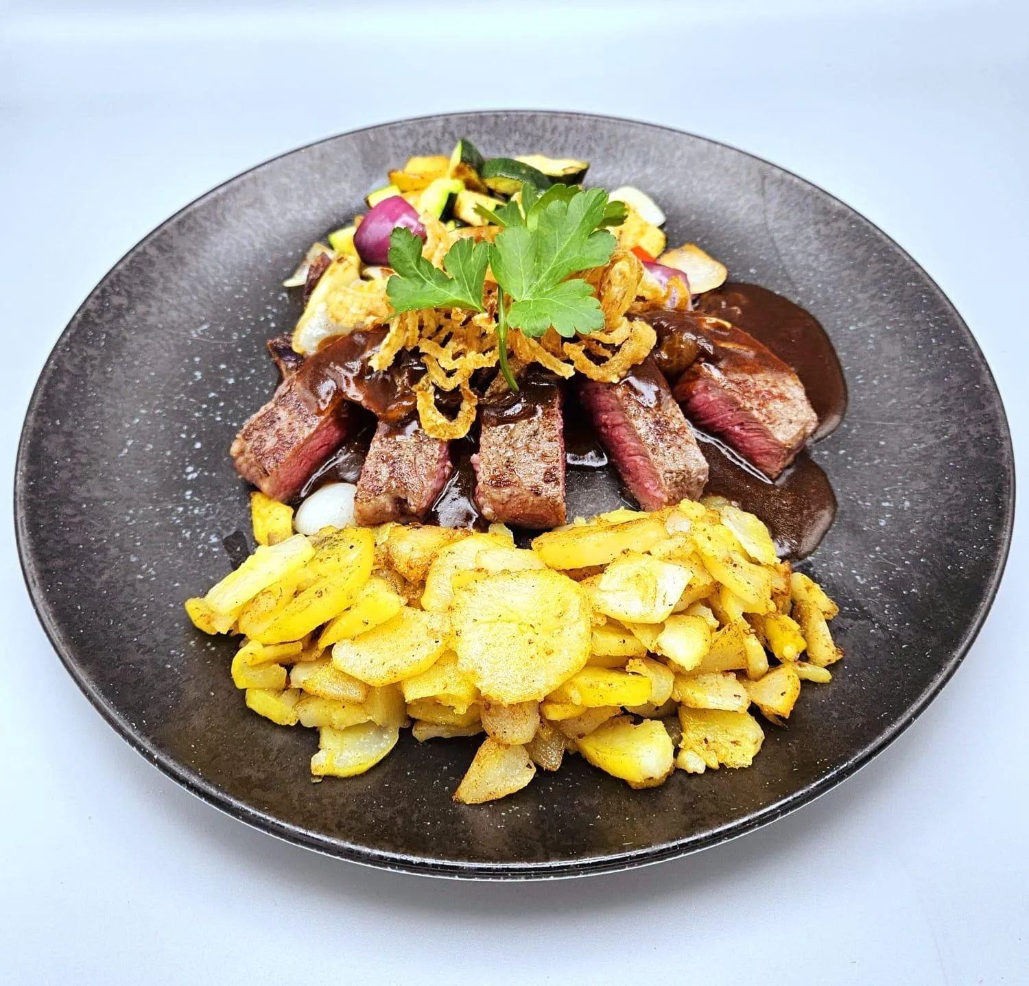 Restaurant/places to eat in Active Nature Resort DAS SeeMOUNT