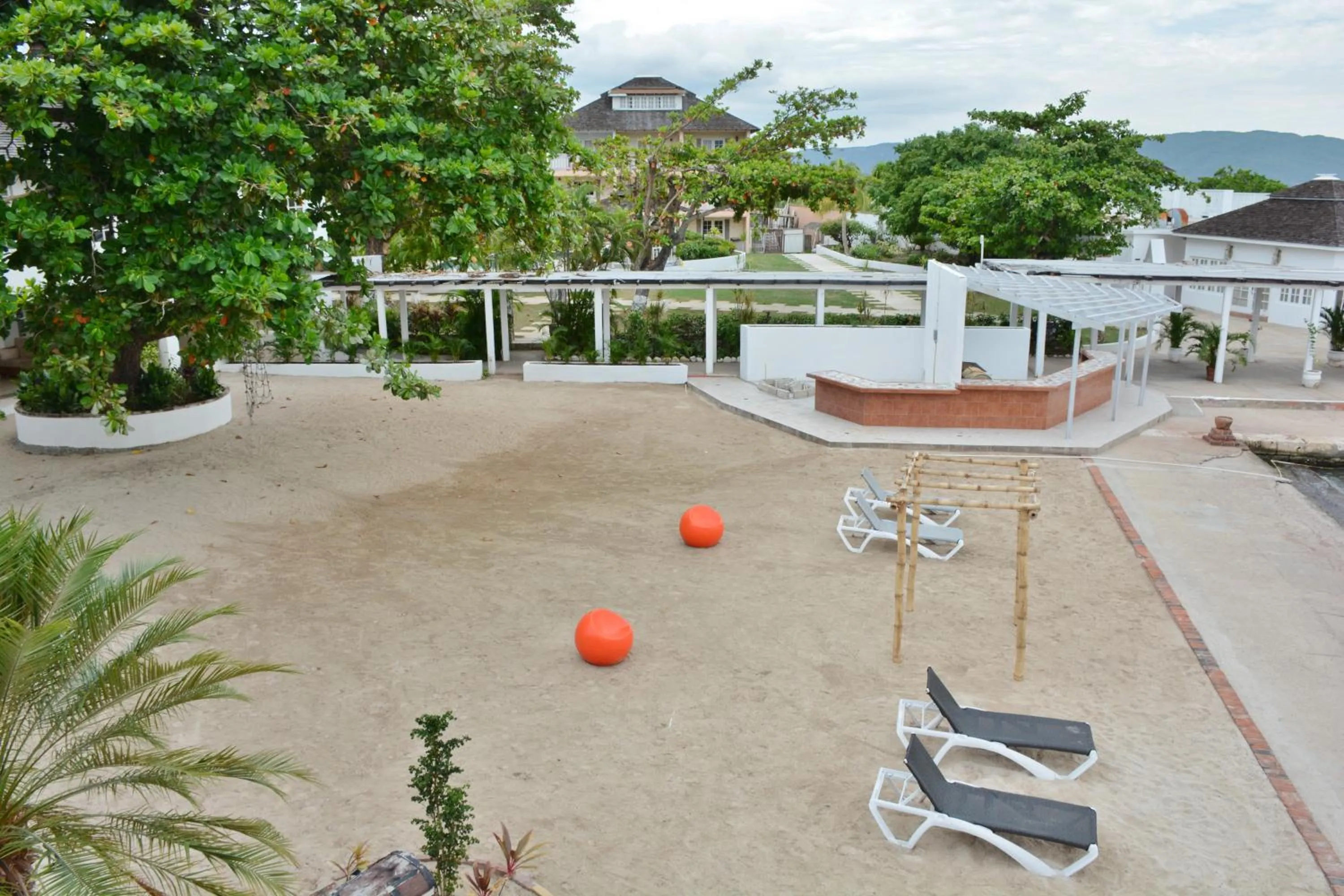 Garden in Grand Hotel Excelsior Port Royal