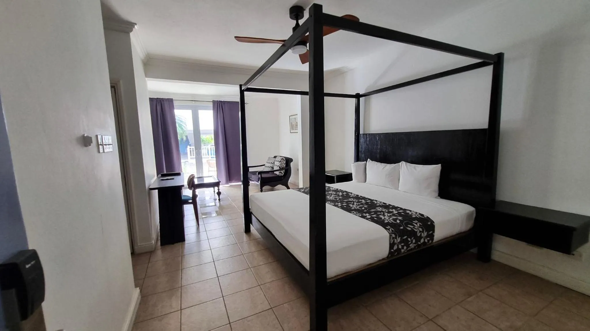 Bed in Grand Hotel Excelsior Port Royal
