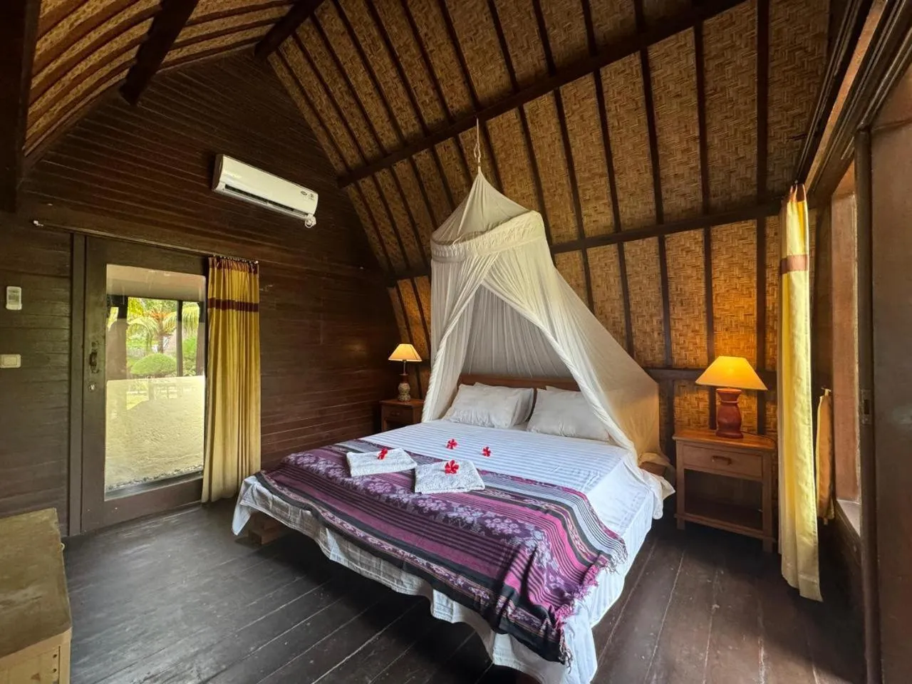 Bed in Sandy Beach Bungalows