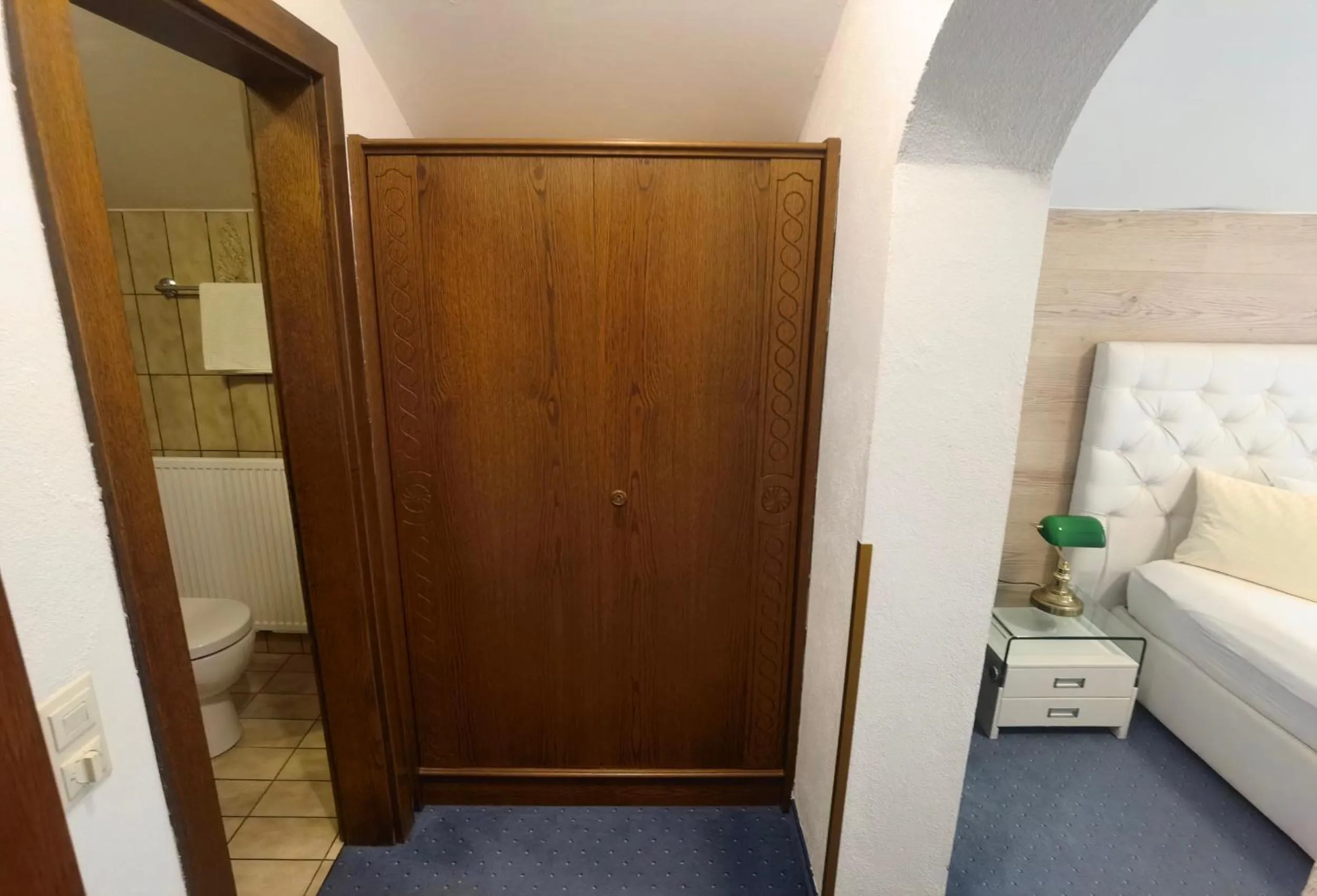 Photo of the whole room, Bed in Hotel Kärntnerhof & Suiten 3-Stern Superior