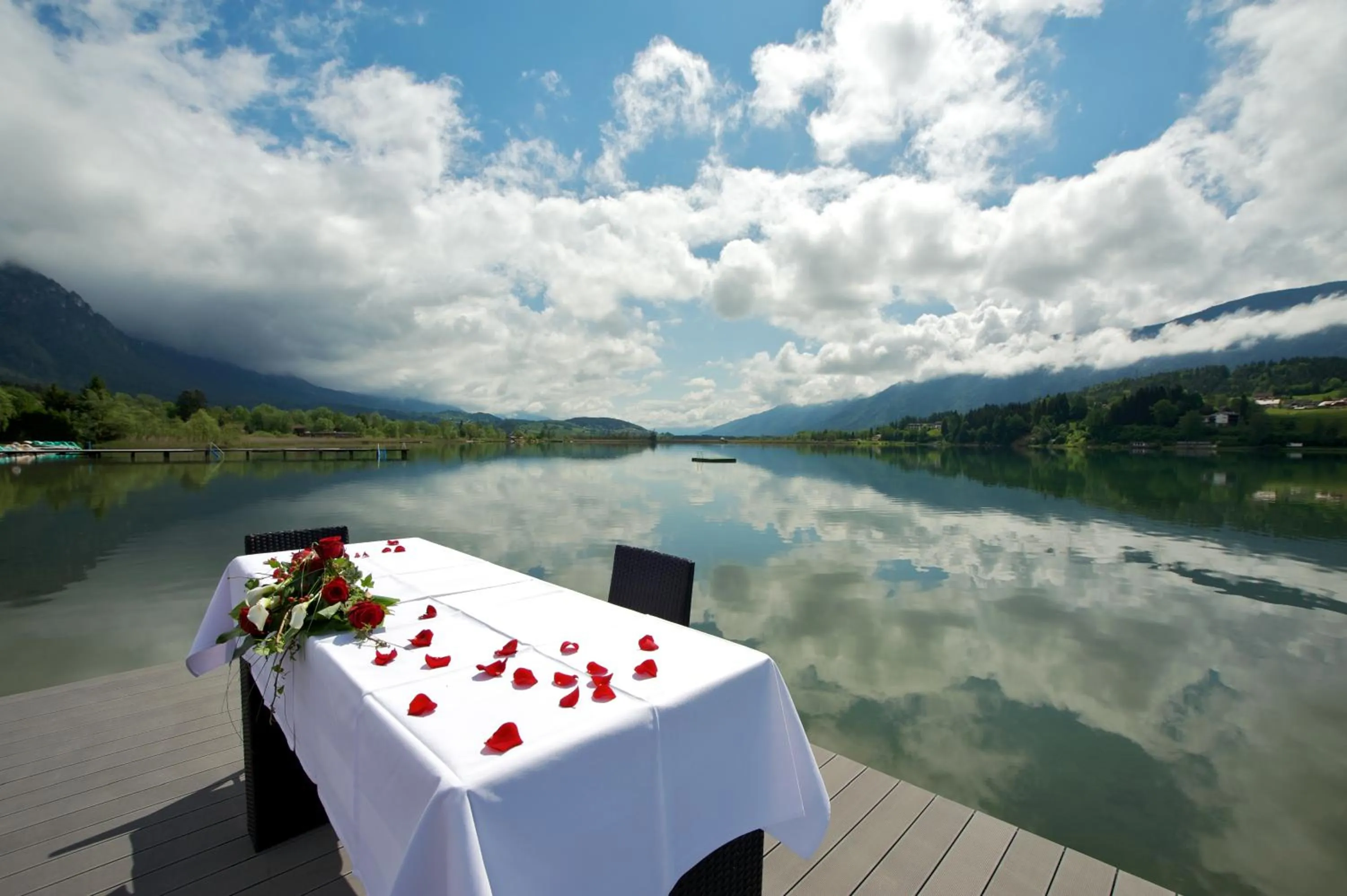 Beach in Hotel Kärntnerhof & Suiten 3-Stern Superior