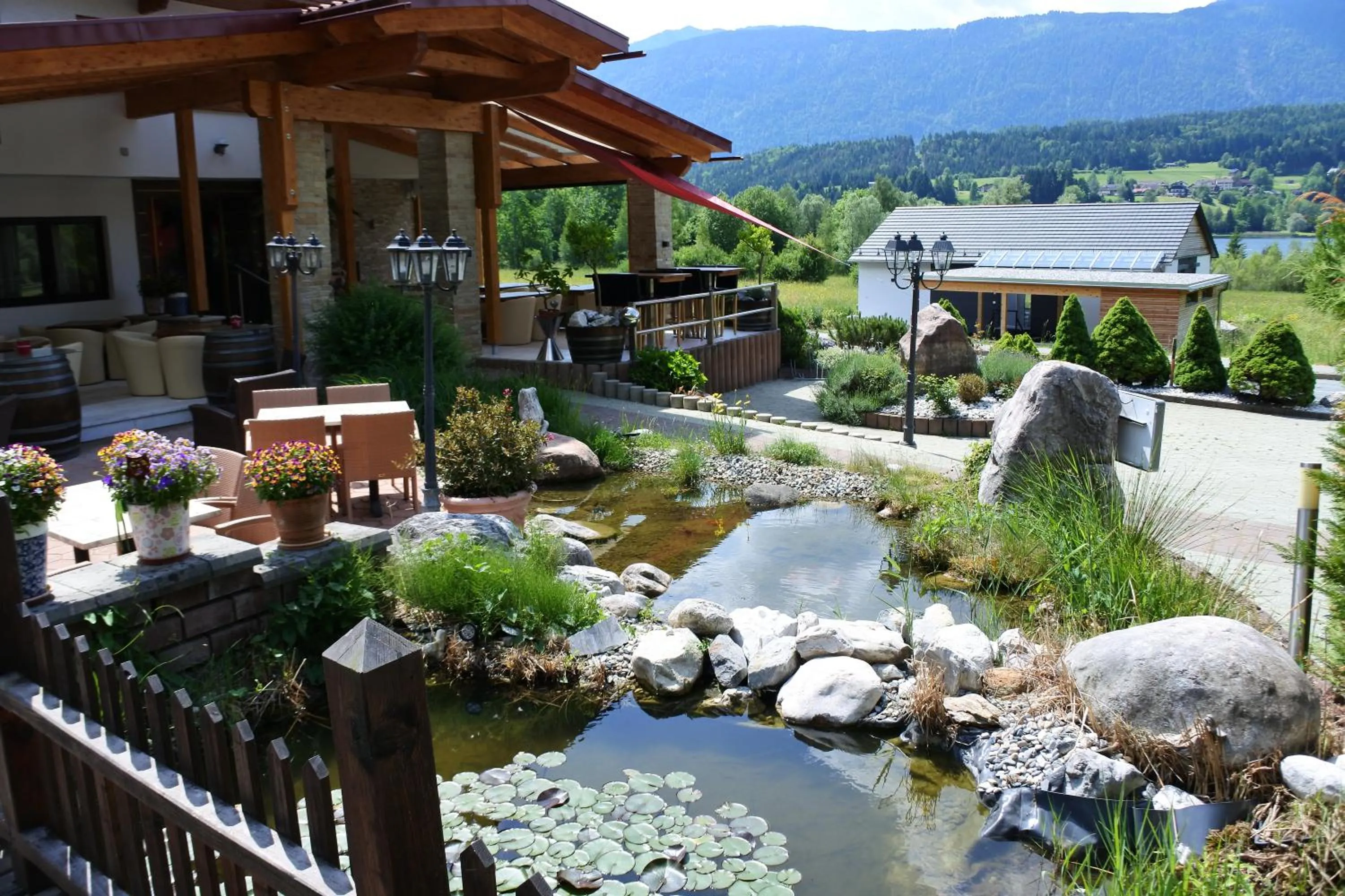 Garden in Hotel Kärntnerhof & Suiten 3-Stern Superior