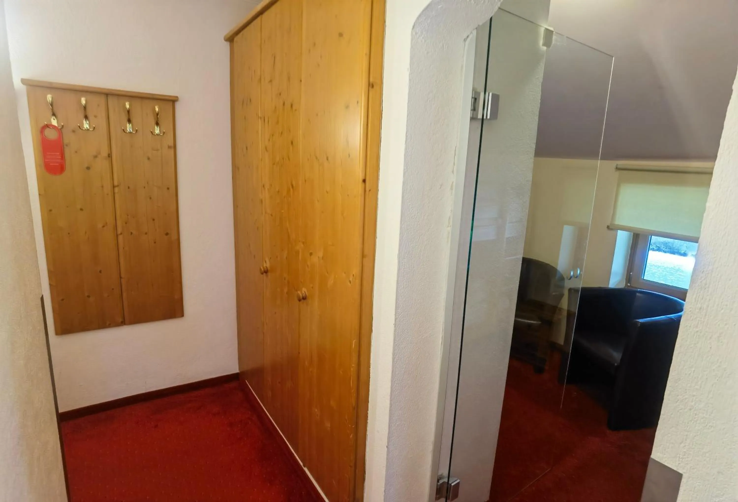 wardrobe in Hotel Kärntnerhof & Suiten 3-Stern Superior