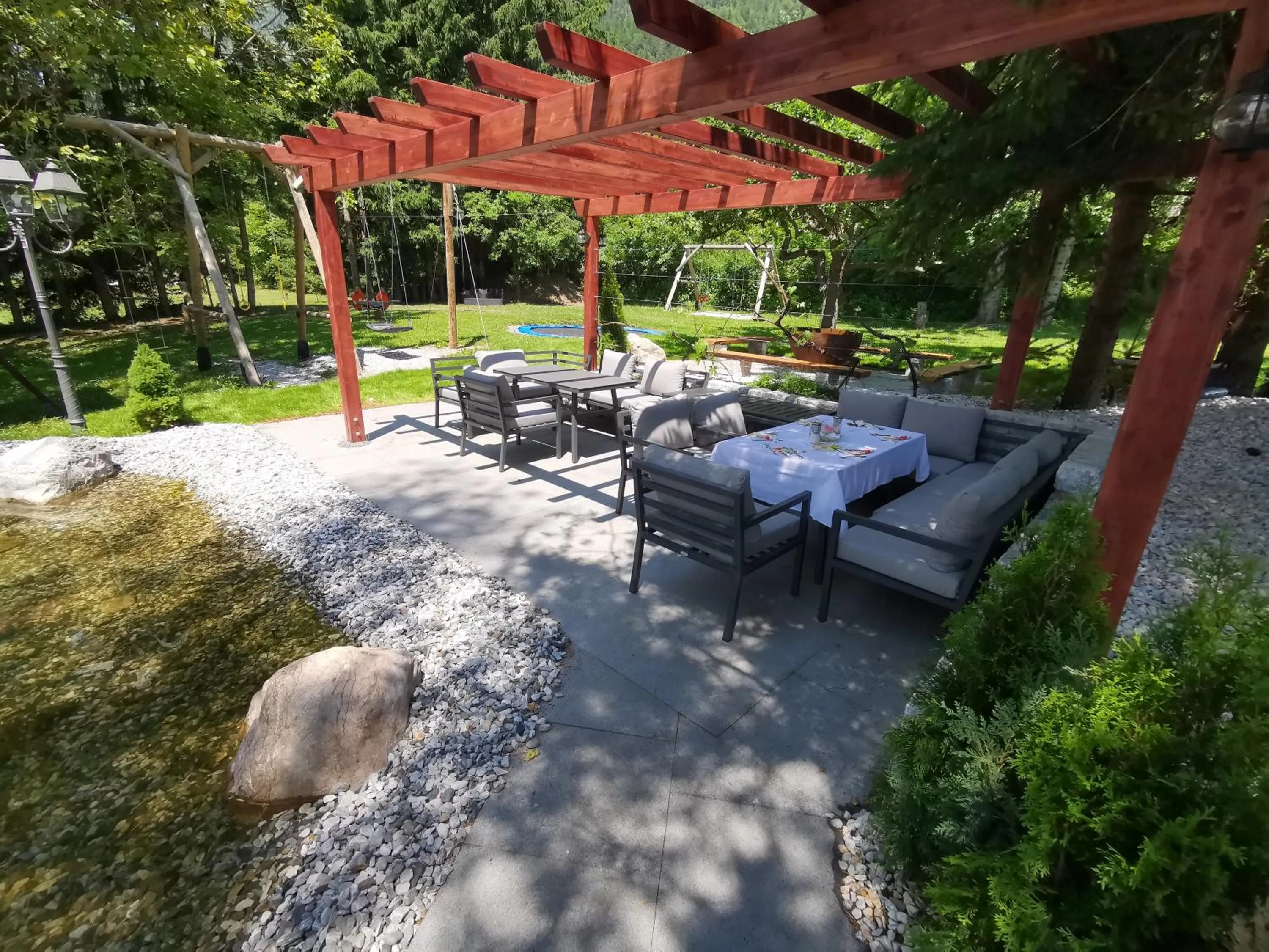 Patio in Hotel Kärntnerhof & Suiten 3-Stern Superior