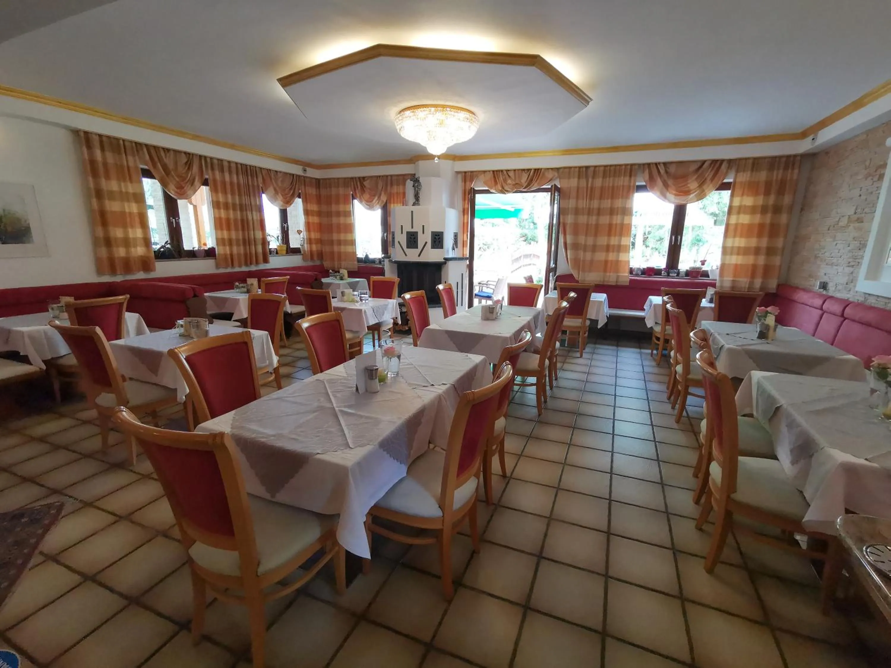 Restaurant/places to eat in Hotel Kärntnerhof & Suiten 3-Stern Superior