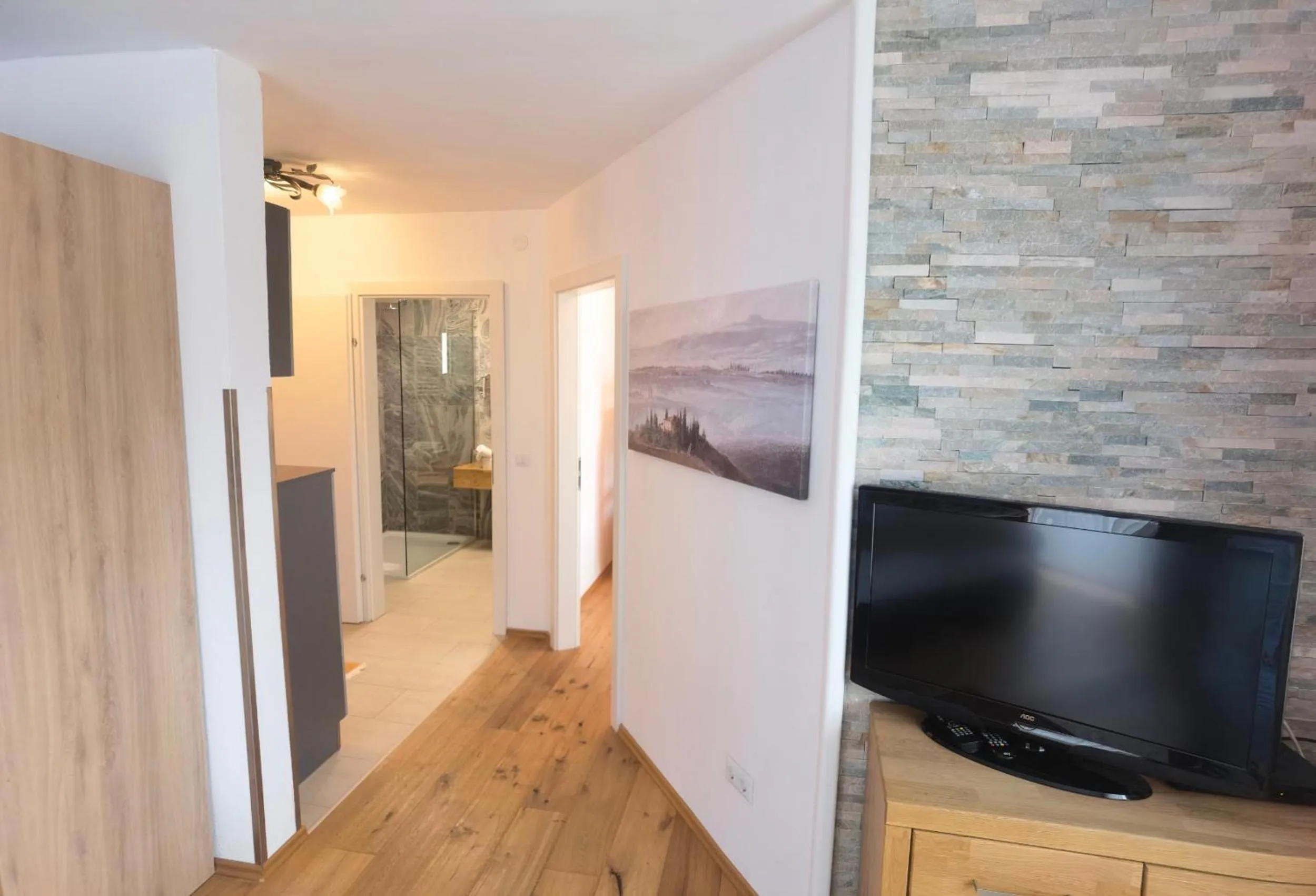 Photo of the whole room in Hotel Kärntnerhof & Suiten 3-Stern Superior