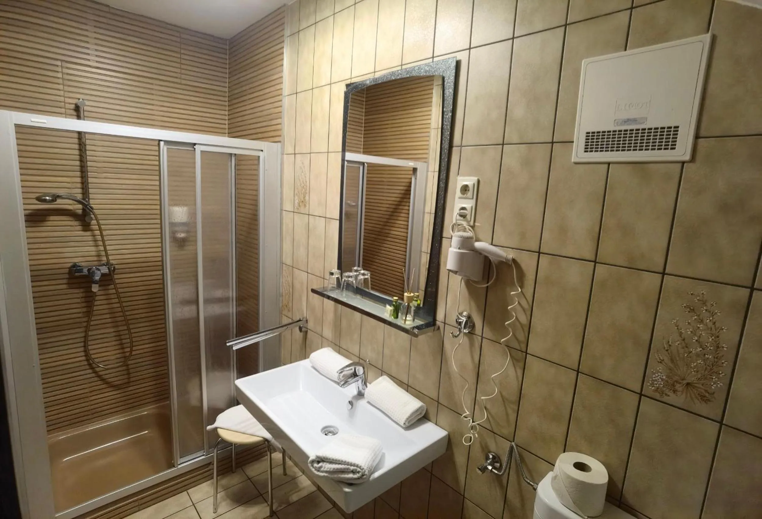 Bathroom in Hotel Kärntnerhof & Suiten 3-Stern Superior