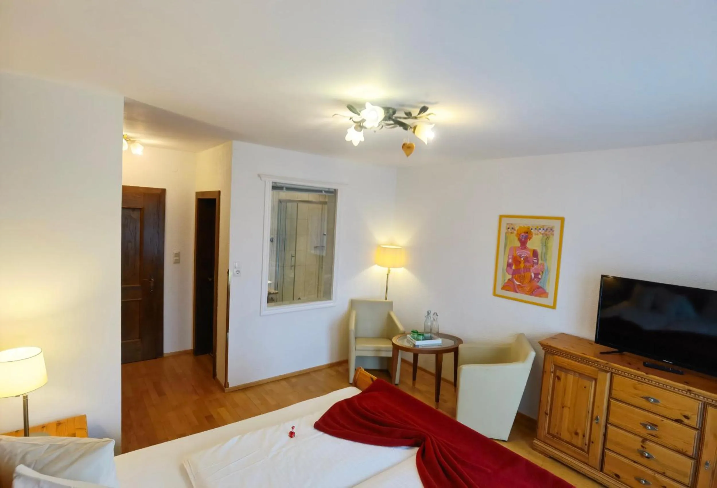 Living room, Bed in Hotel Kärntnerhof & Suiten 3-Stern Superior