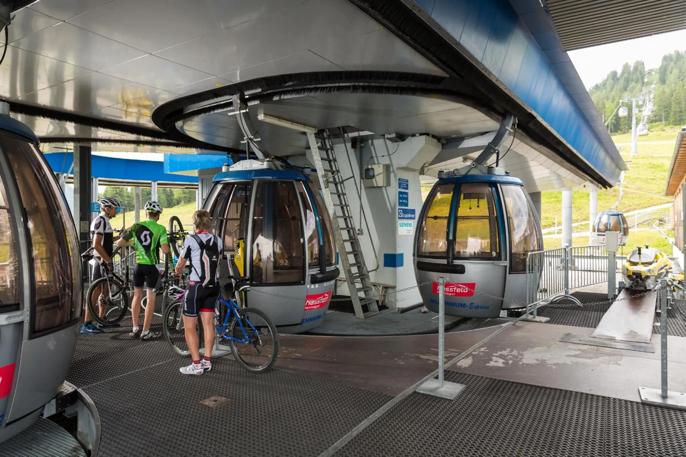 Cycling in Hotel Kärntnerhof & Suiten 3-Stern Superior