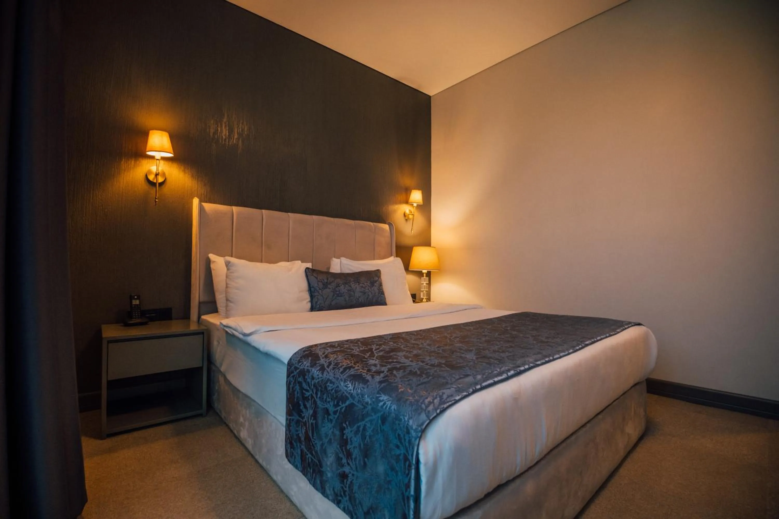 Bed in DELLAGO LUXURY HOTEL SAPANCA