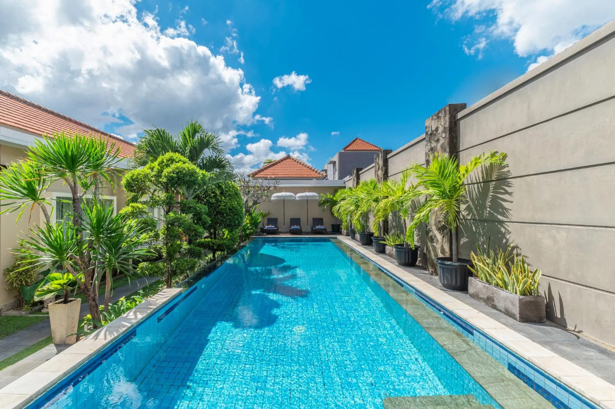 Swimming pool in Svarna Suites Seminyak