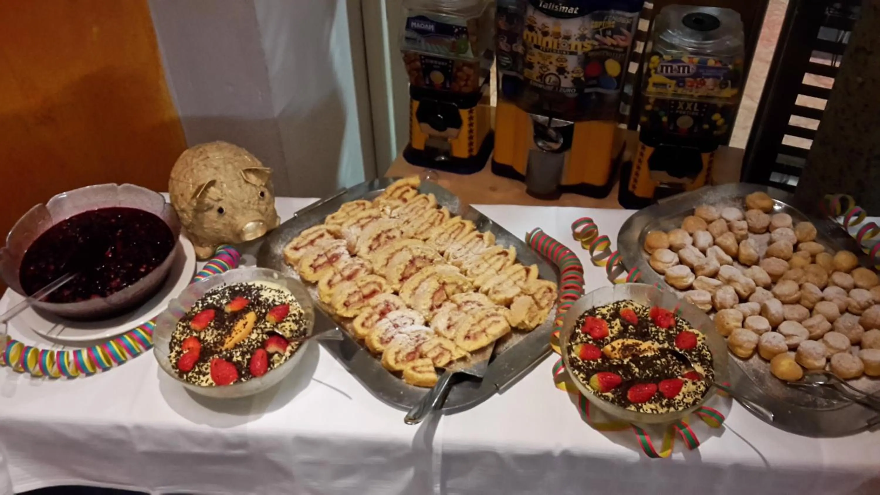 Food in Alpenhotel Tauernstüberl