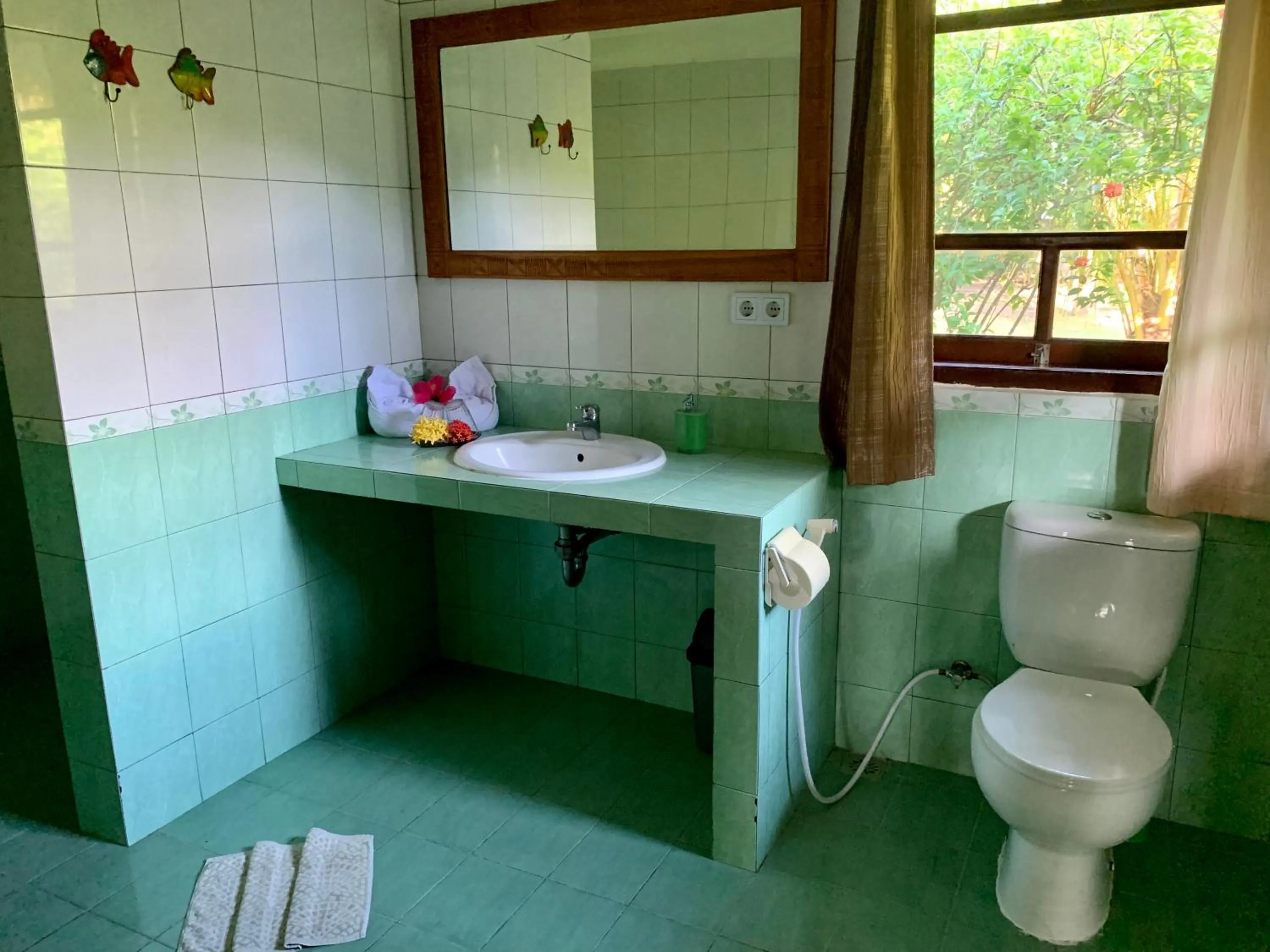 Bathroom in Budi Sun Resort, Flores, Maumere
