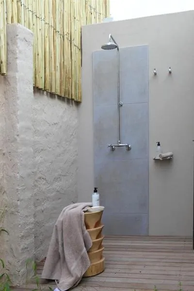 Bathroom in Scallop Lodge