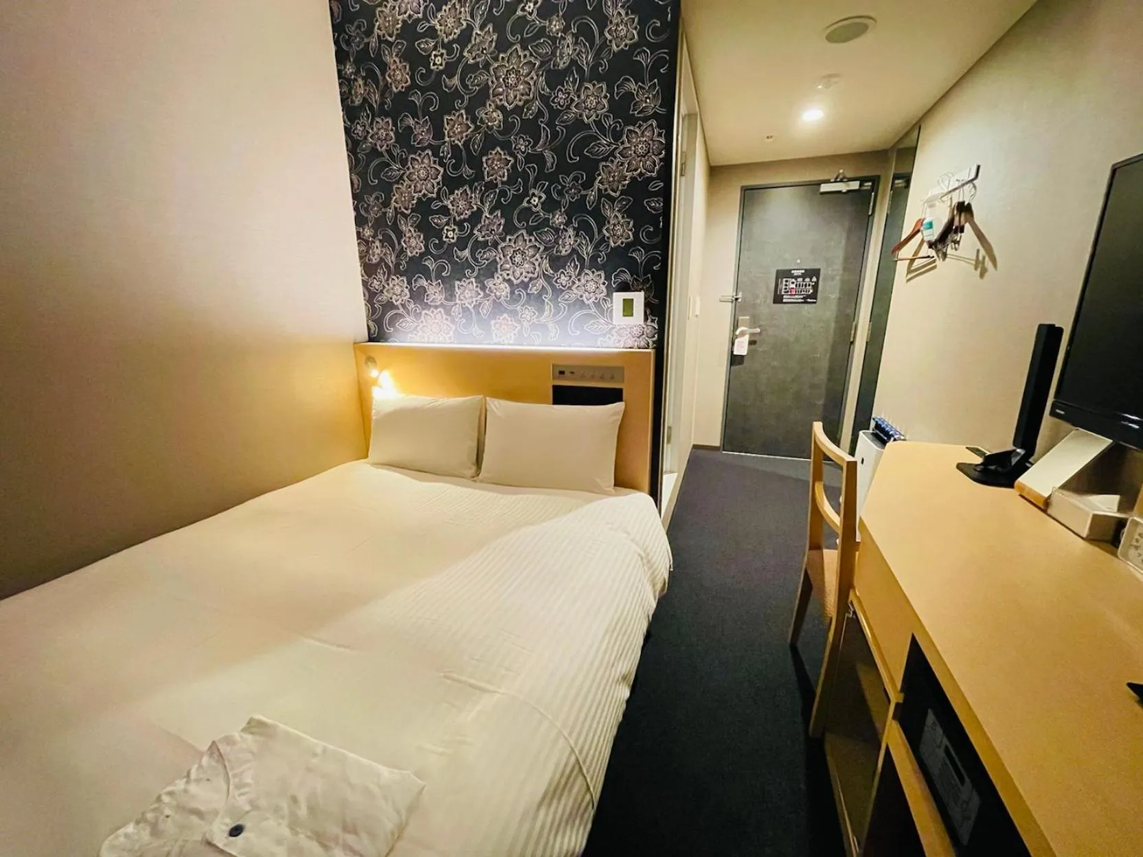 Bed in The Kanzashi Tokyo Asakusa