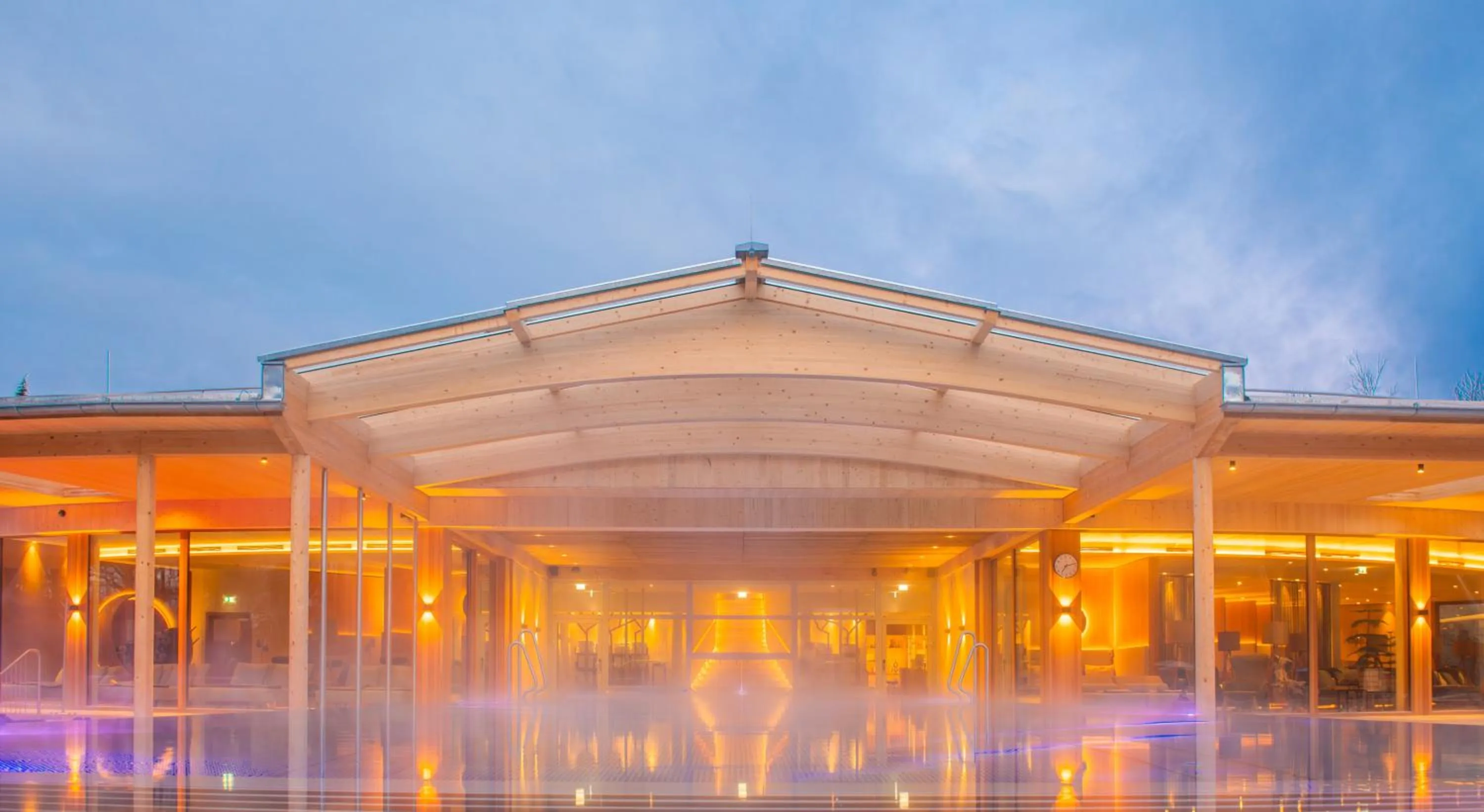 Swimming pool in RETTER Bio-Natur-Resort