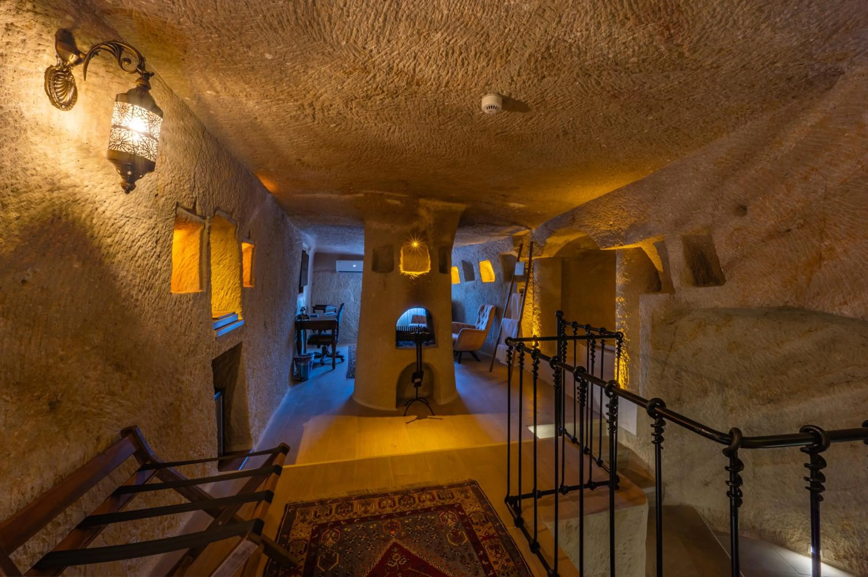 Living room in Utopia Cave Cappadocia