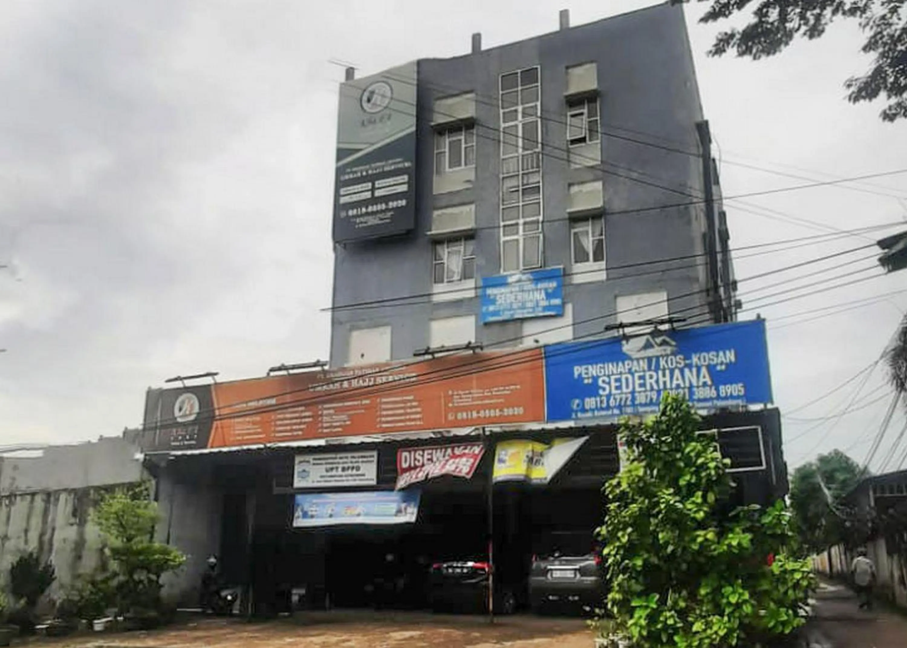 Property building in RedDoorz Syariah At Penginapan Sederhana Palembang