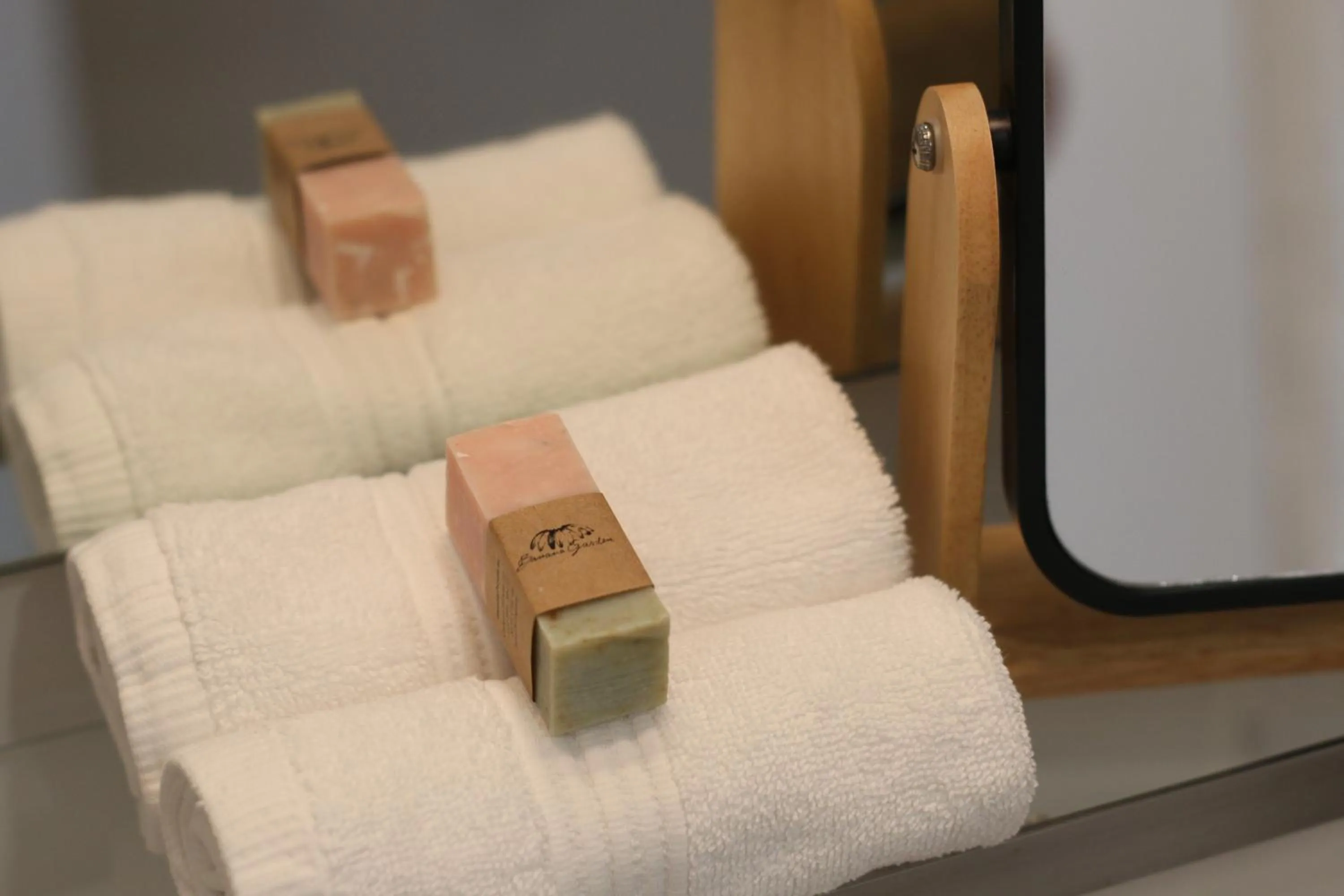 Bathroom, Bed in Banana Garden La Palma