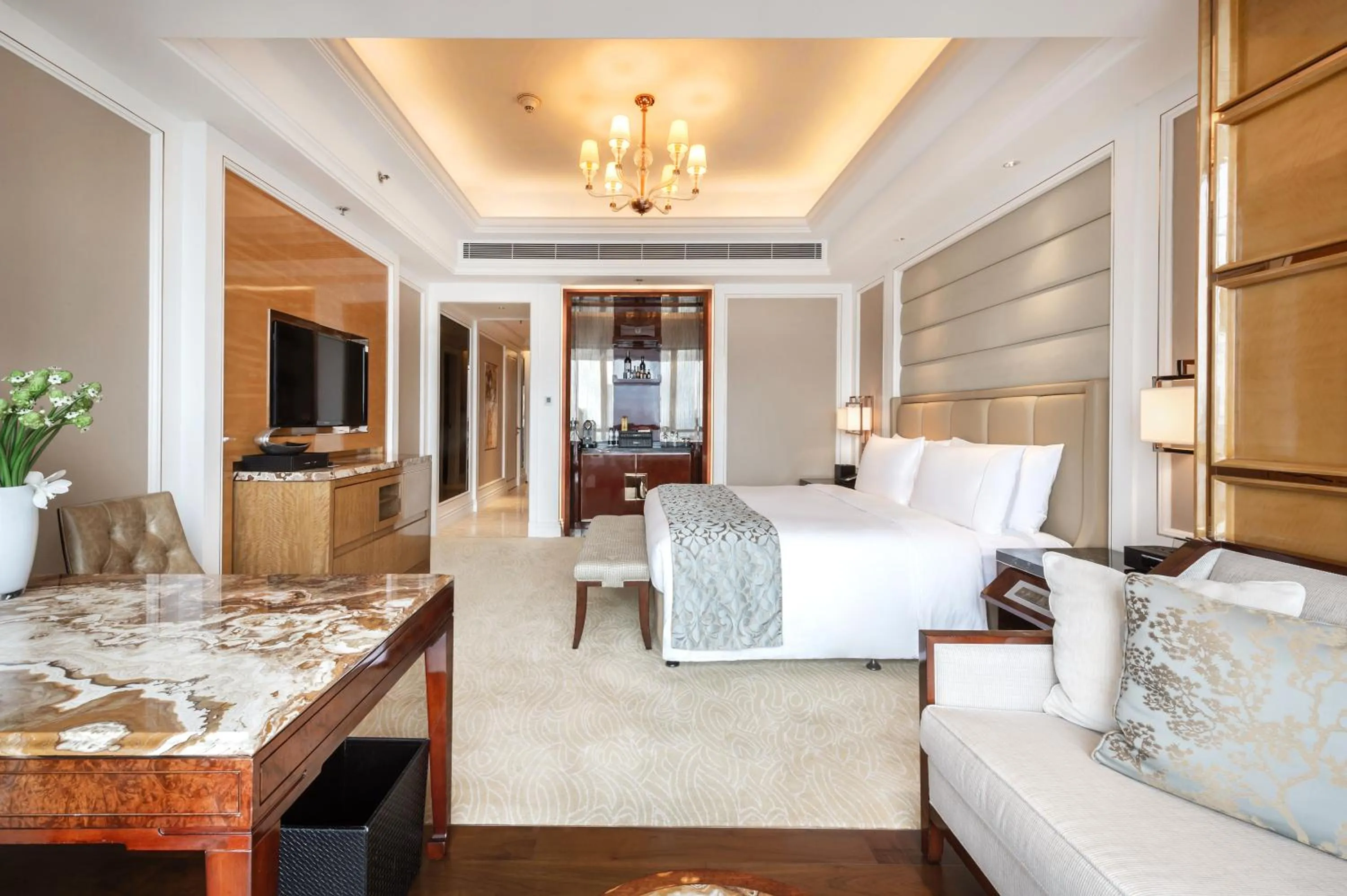 Seating area in The Ritz-Carlton, Chengdu