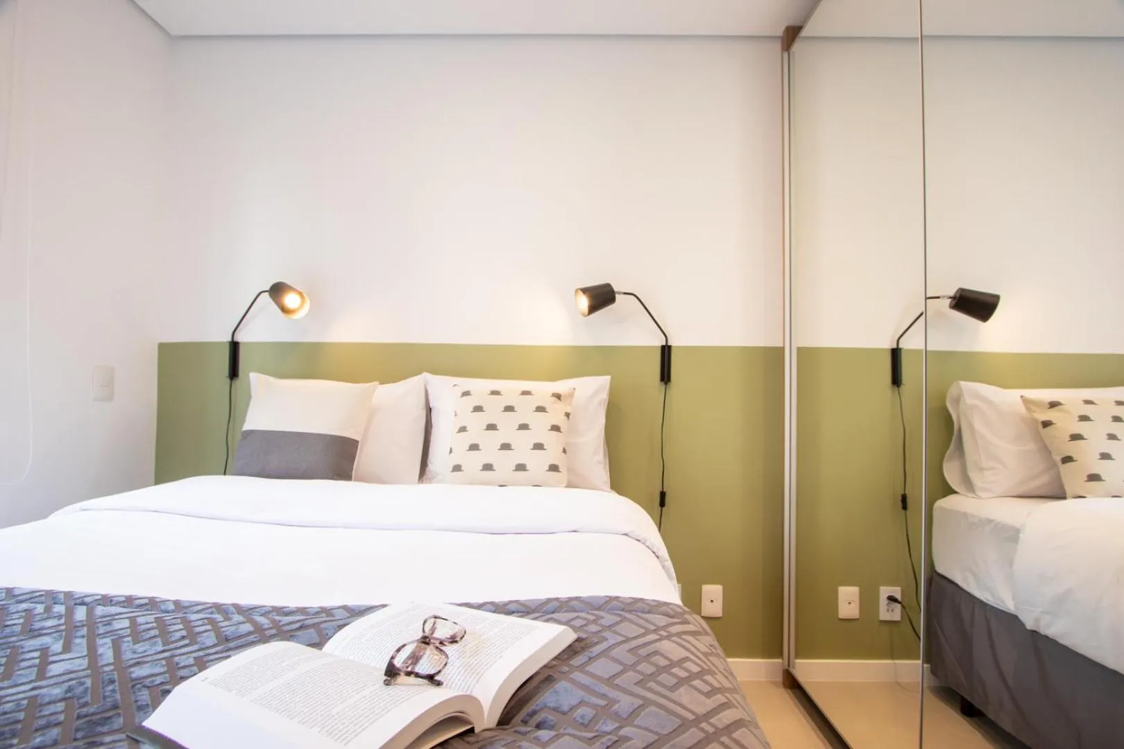 Bed in Charlie Vila Nova Conceição Jacques Félix