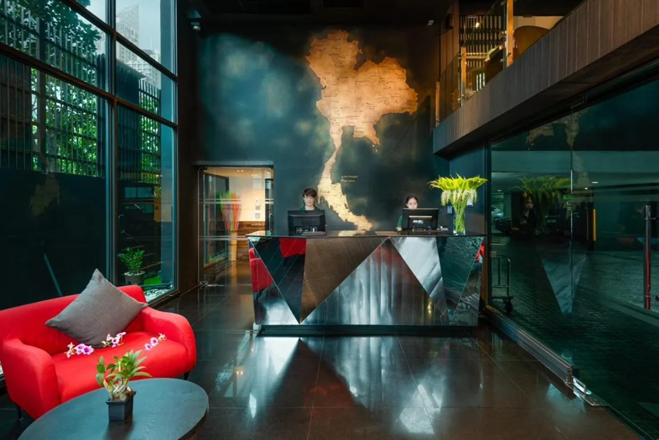 Lobby or reception in Maitria Mode Sukhumvit 15 Bangkok - A Chatrium Collection