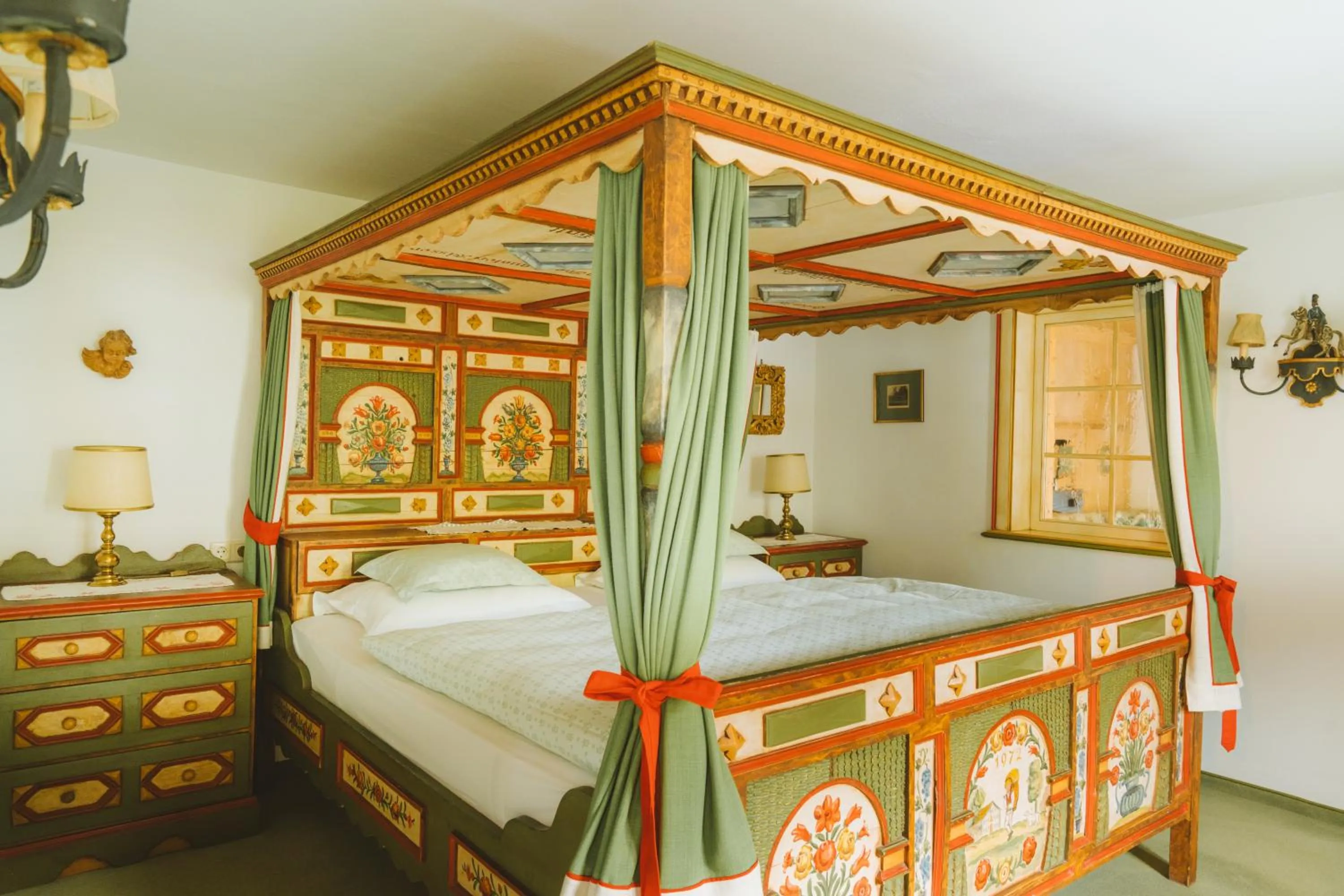 Bedroom, Bed in Post Lech Arlberg