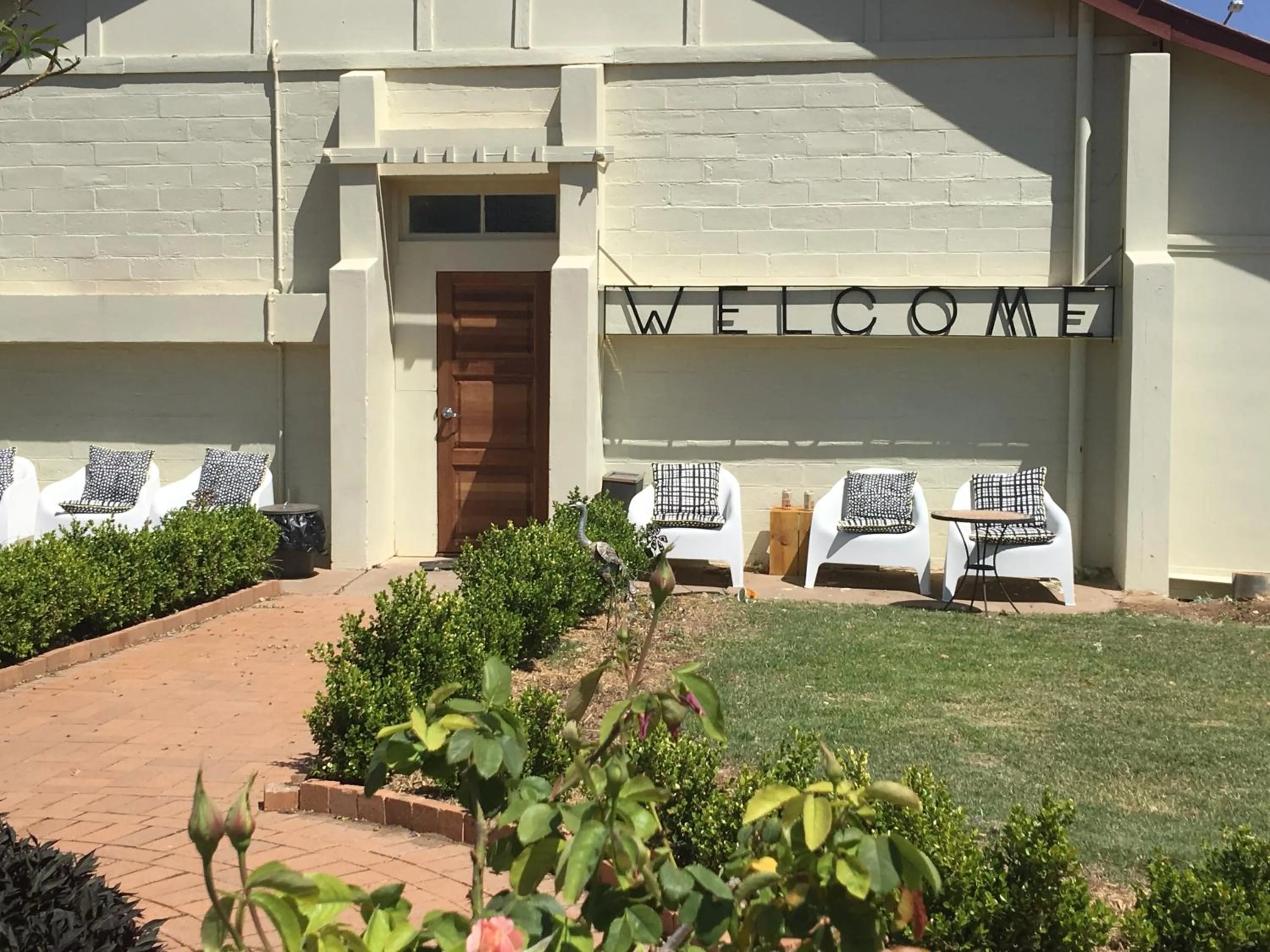 Property building in Club Boutique Hotel Cunnamulla