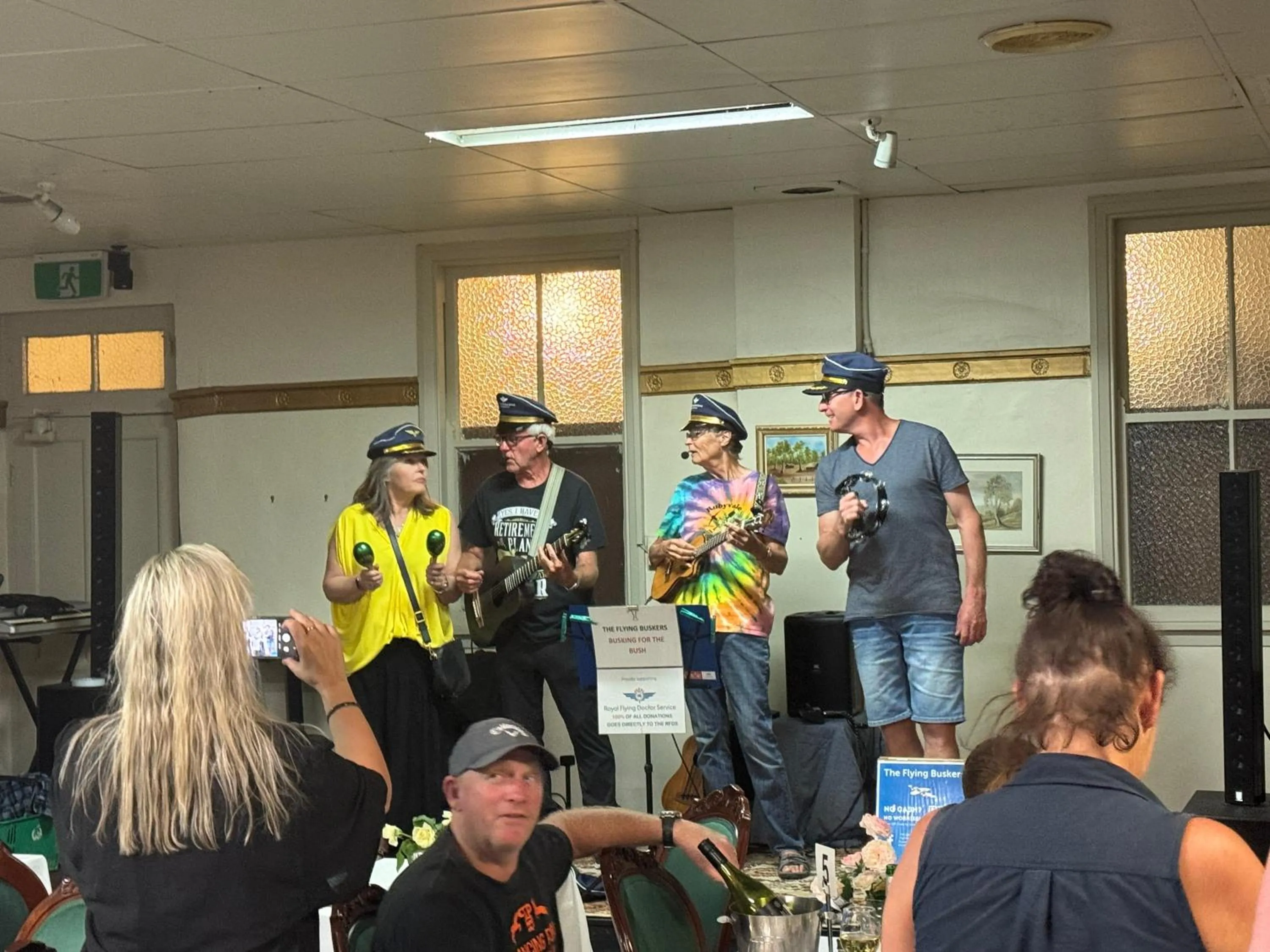 Lounge or bar in Club Boutique Hotel Cunnamulla