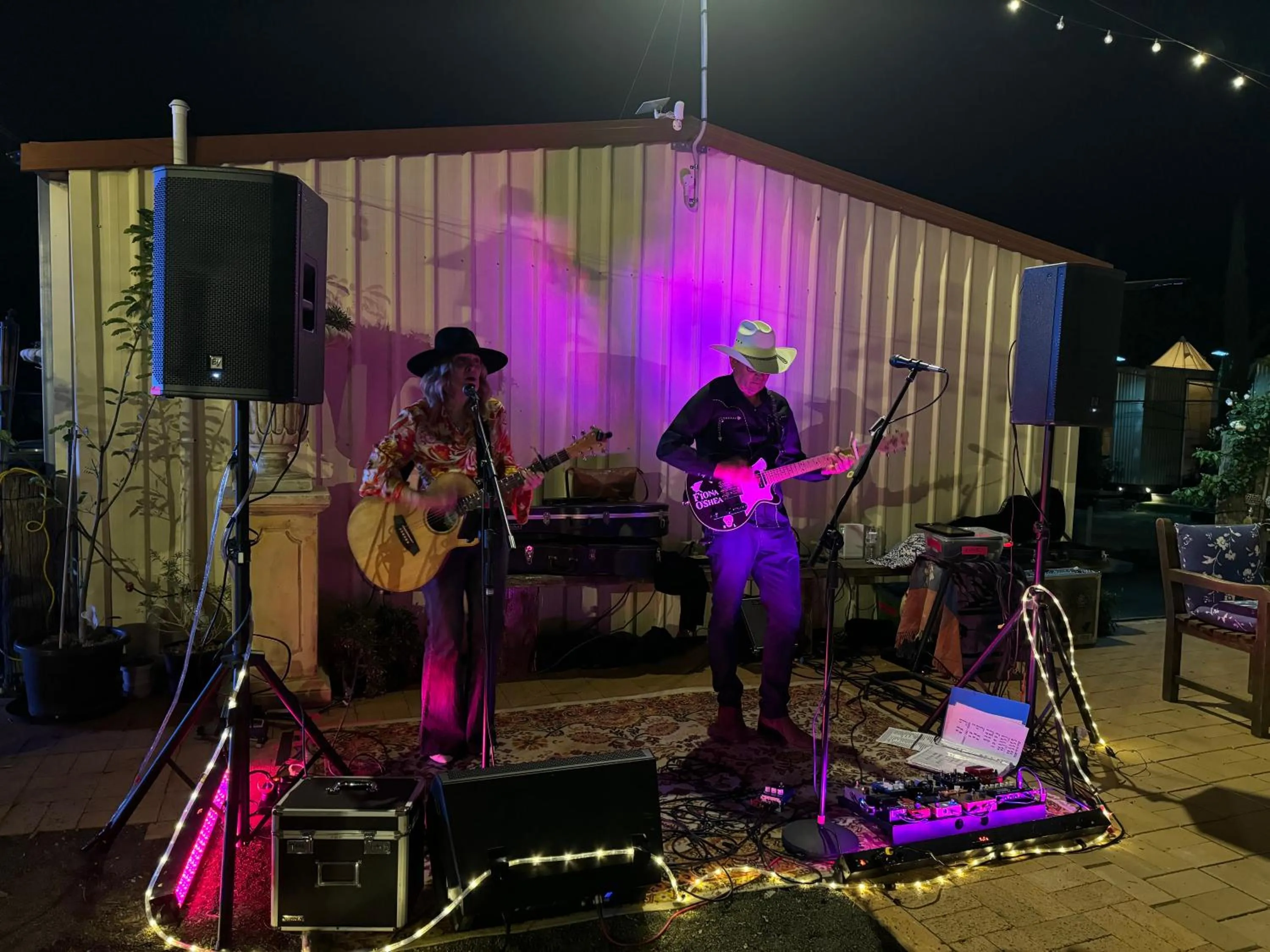 Evening entertainment in Club Boutique Hotel Cunnamulla