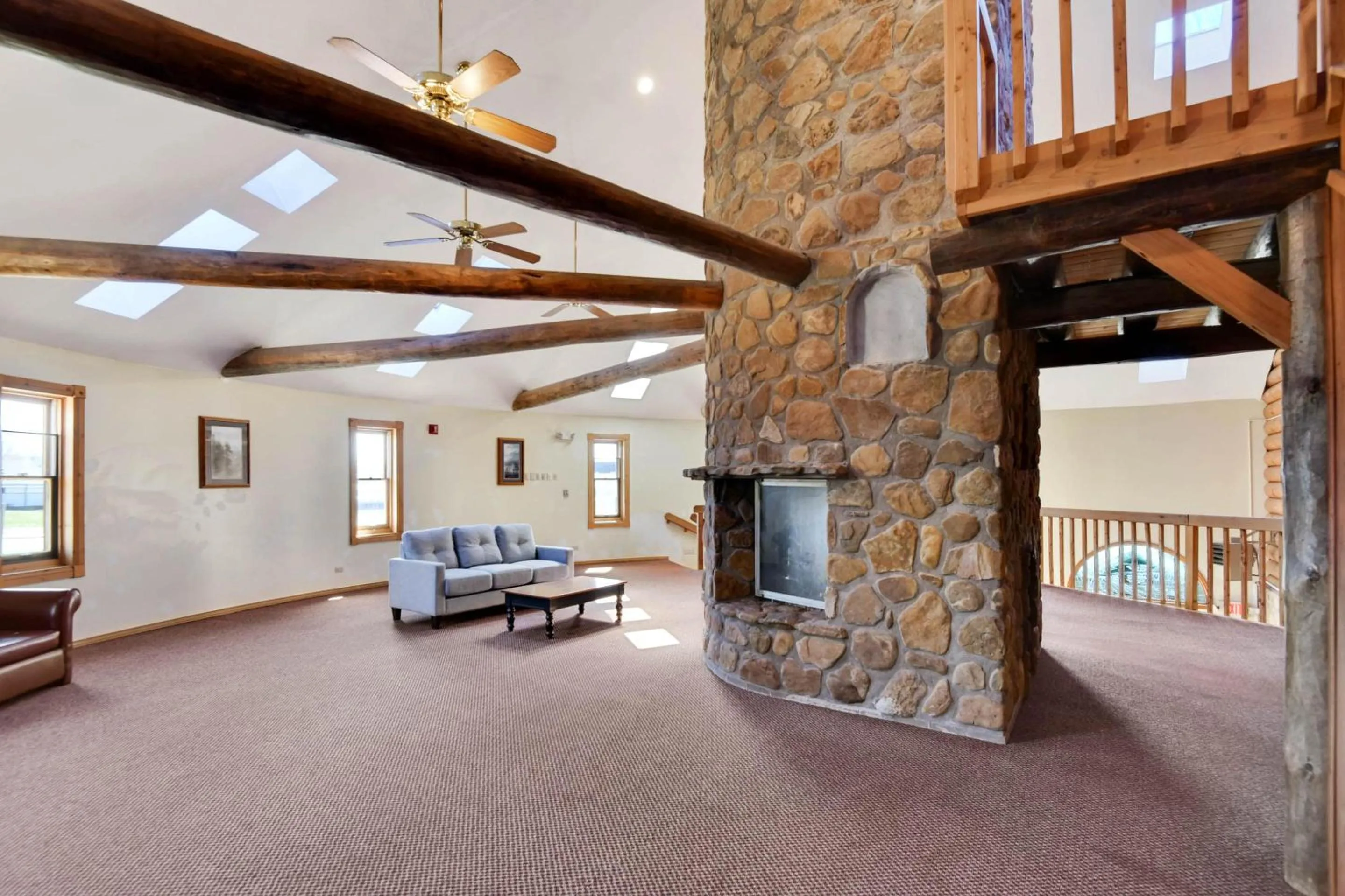 Other in Casa Loma Inn & Suites by OYO Davenport IA near I-80