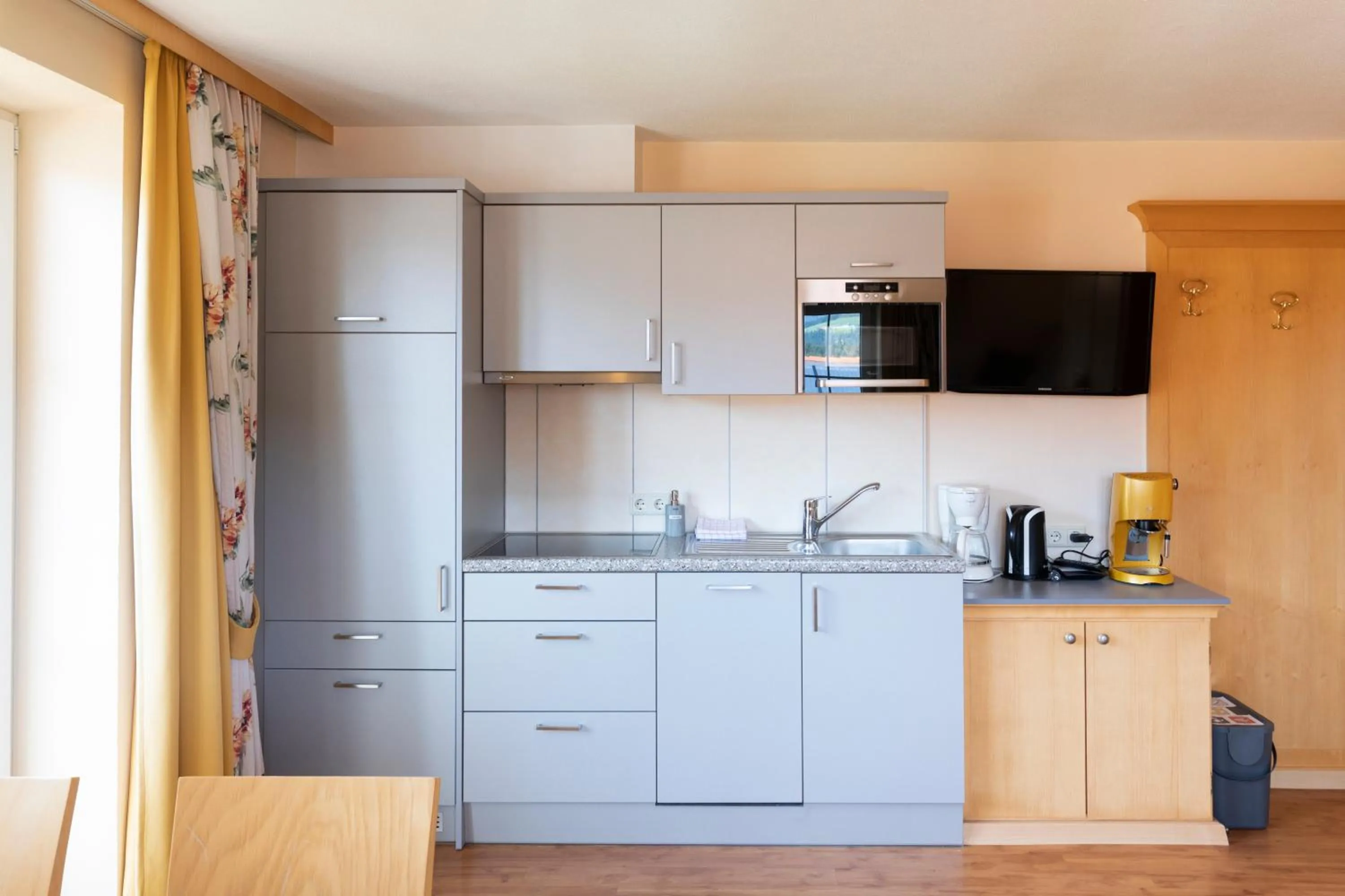 Kitchen or kitchenette in Residenz Theresa